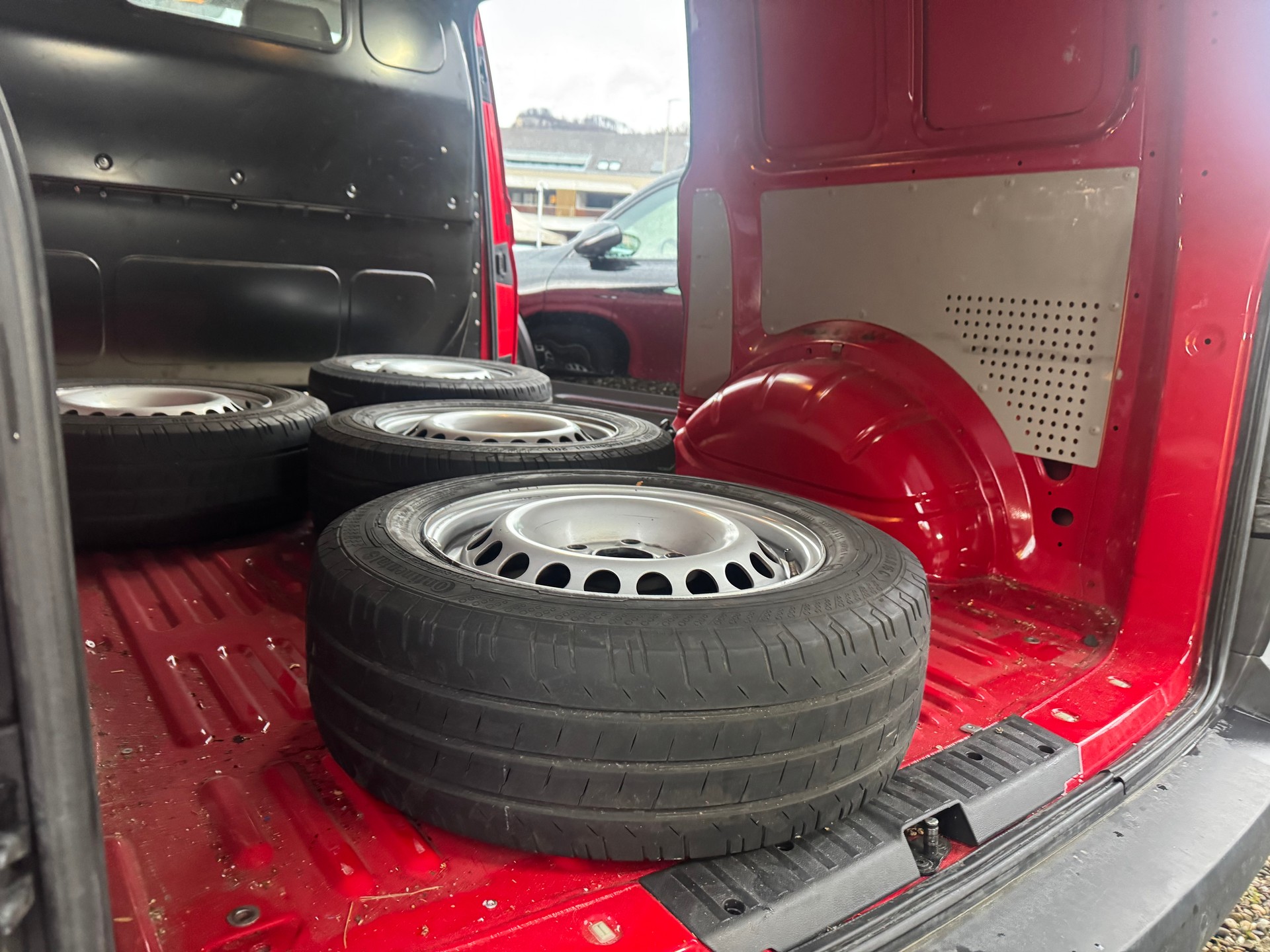 VW T6 2.0 TDI 4Motion-image-13