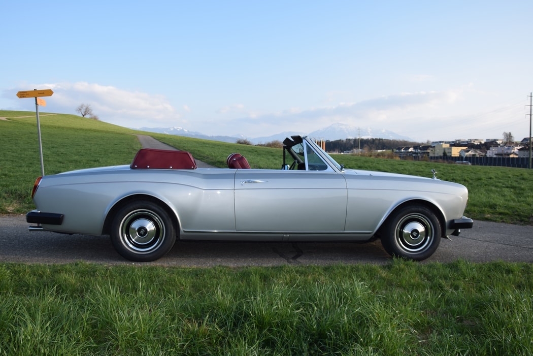 ROLLS-ROYCE Corniche Cabriolet-image-11