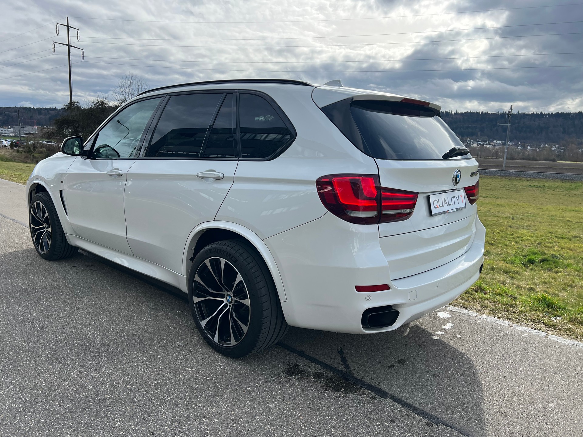 BMW X5 xDrive M50d Steptronic-image-6