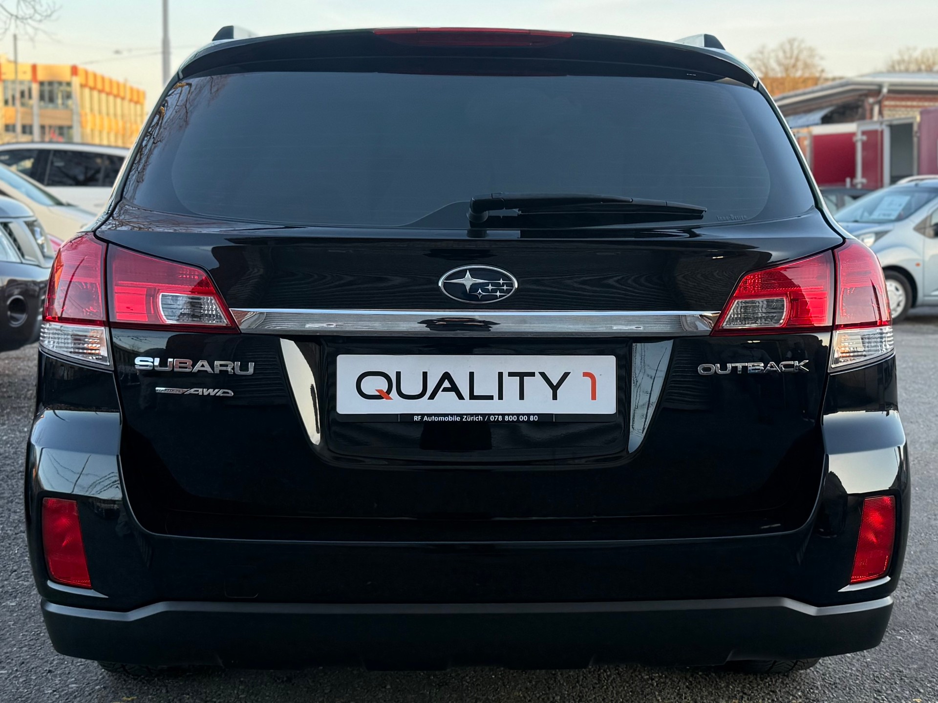 SUBARU Outback 2.5i Limited AWD-image-6