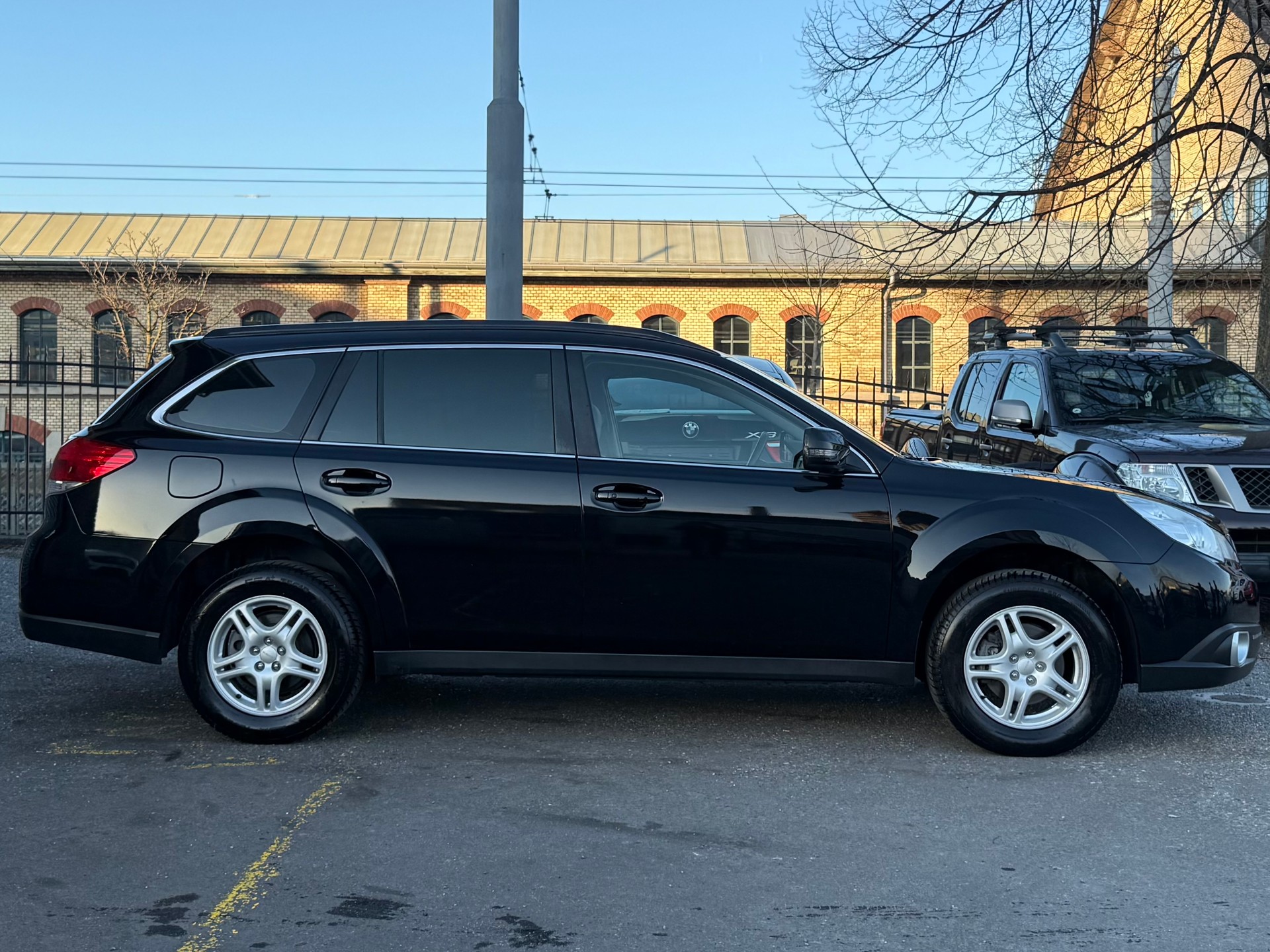 SUBARU Outback 2.5i Limited AWD-image-3