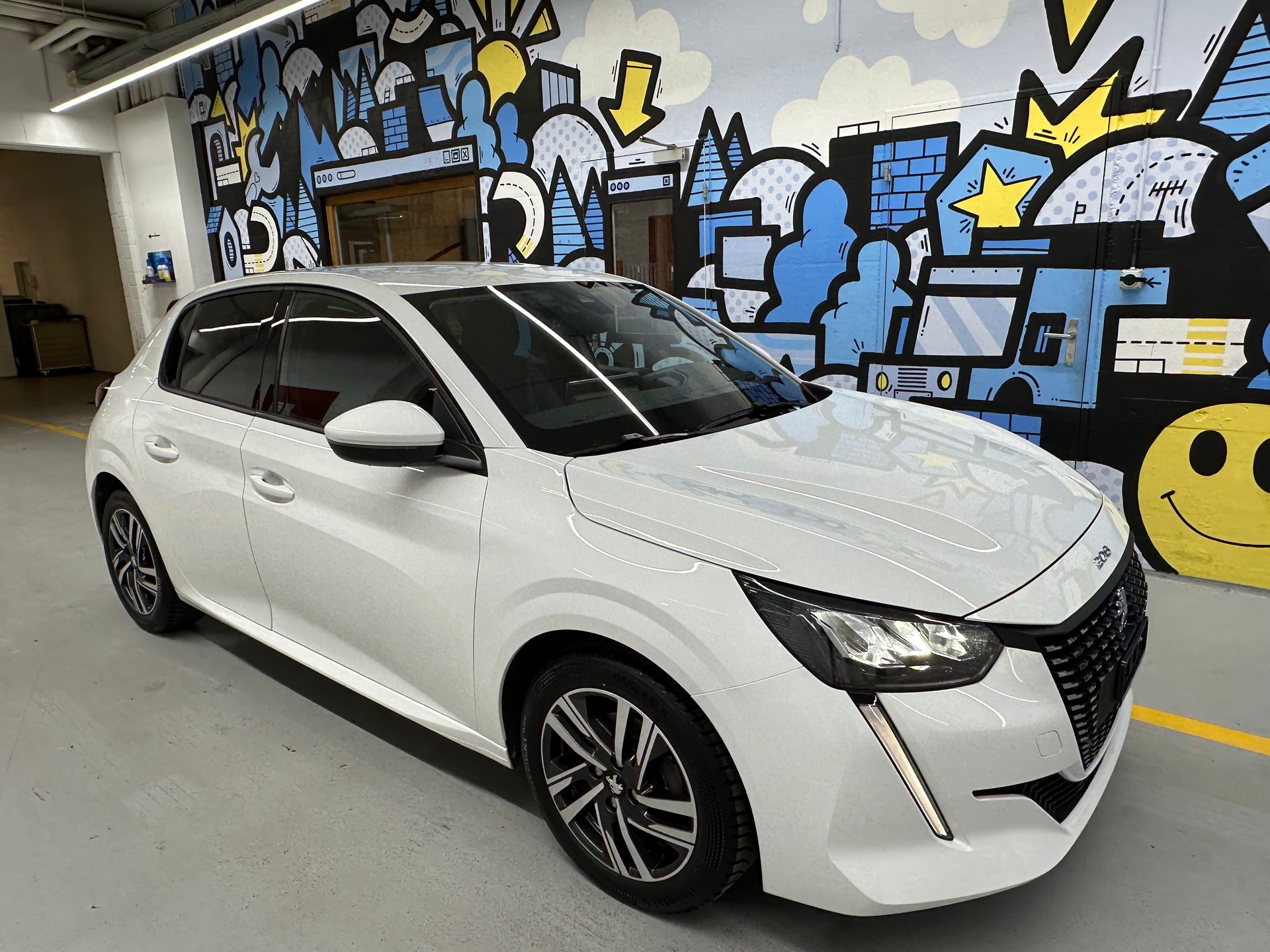PEUGEOT 208 1.2 PureTech Allure Pack-image-0