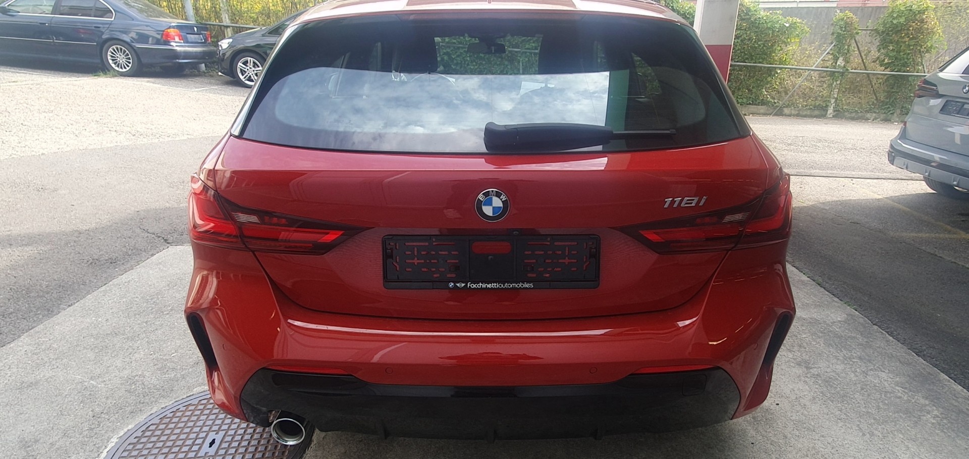 BMW 118i M Sport Steptronic-image-7
