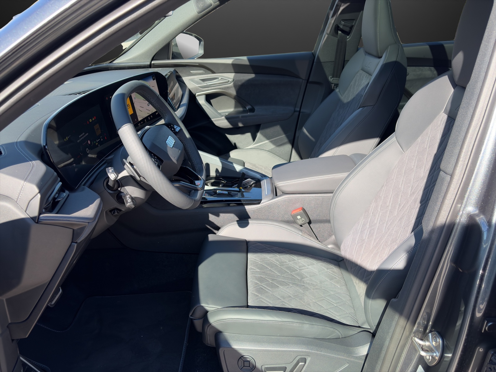 AUDI SQ5 TFSI quattro S-tronic-image-7