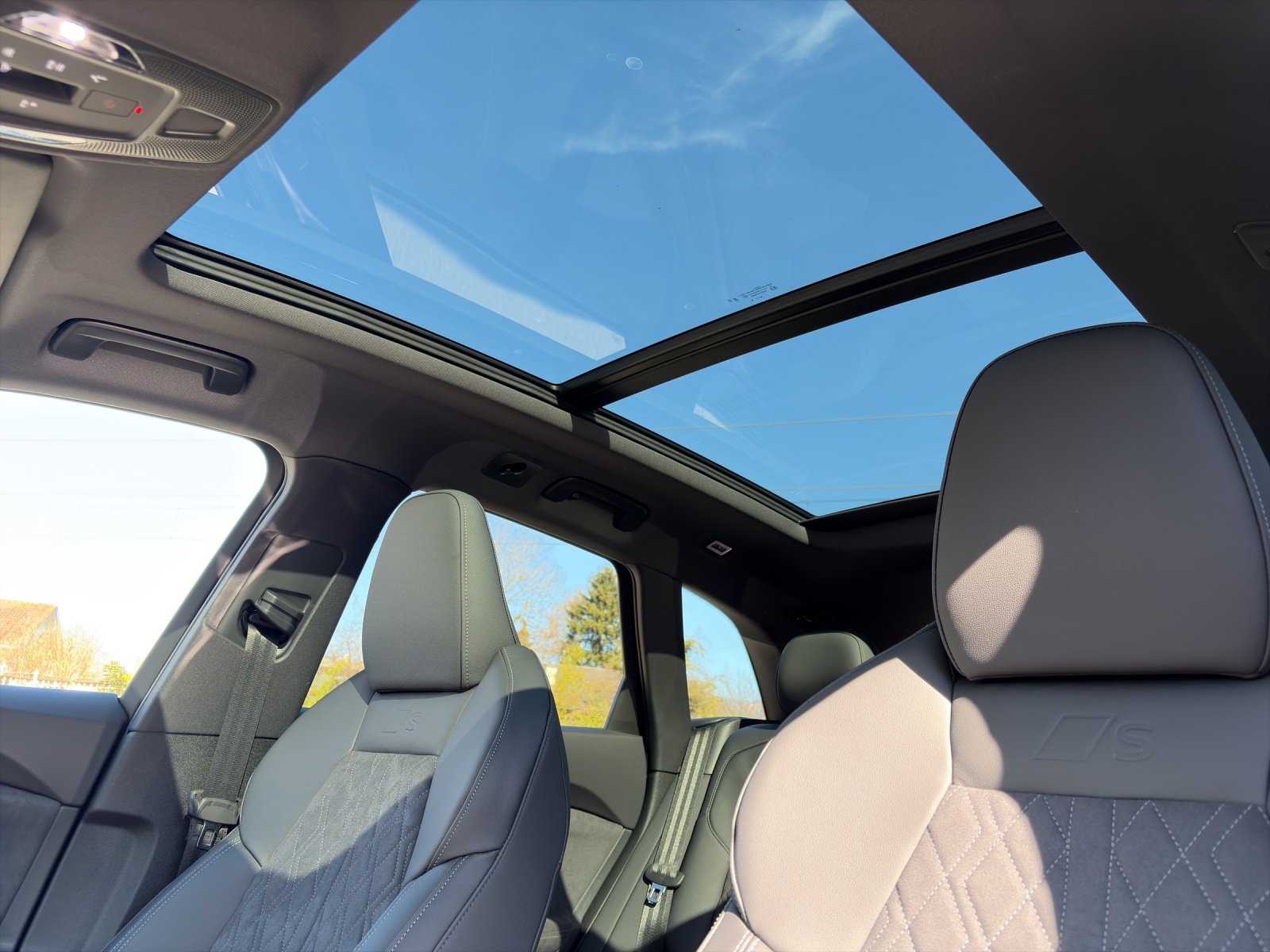 AUDI SQ5 TFSI quattro S-tronic-image-15