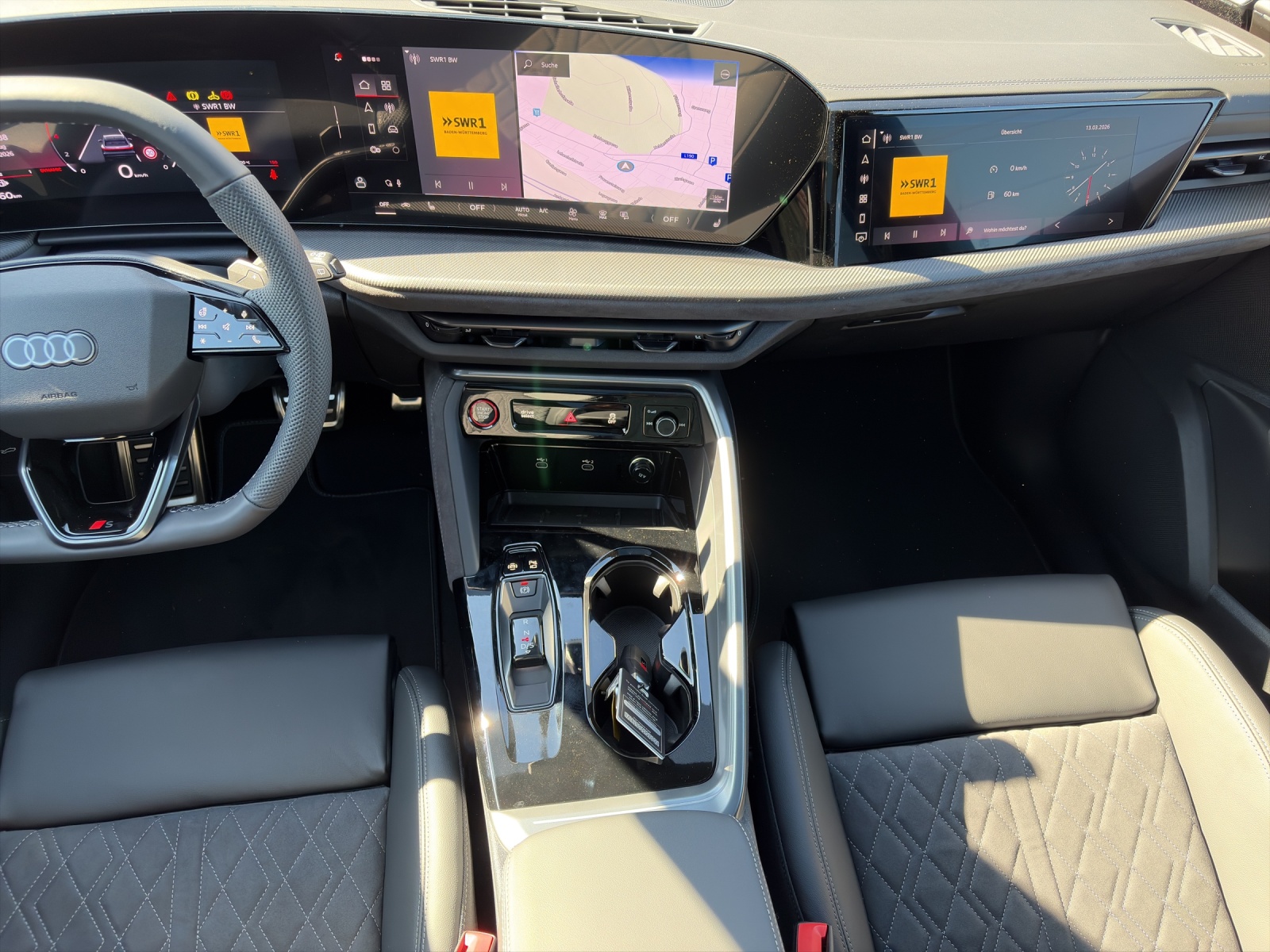 AUDI SQ5 TFSI quattro S-tronic-image-11