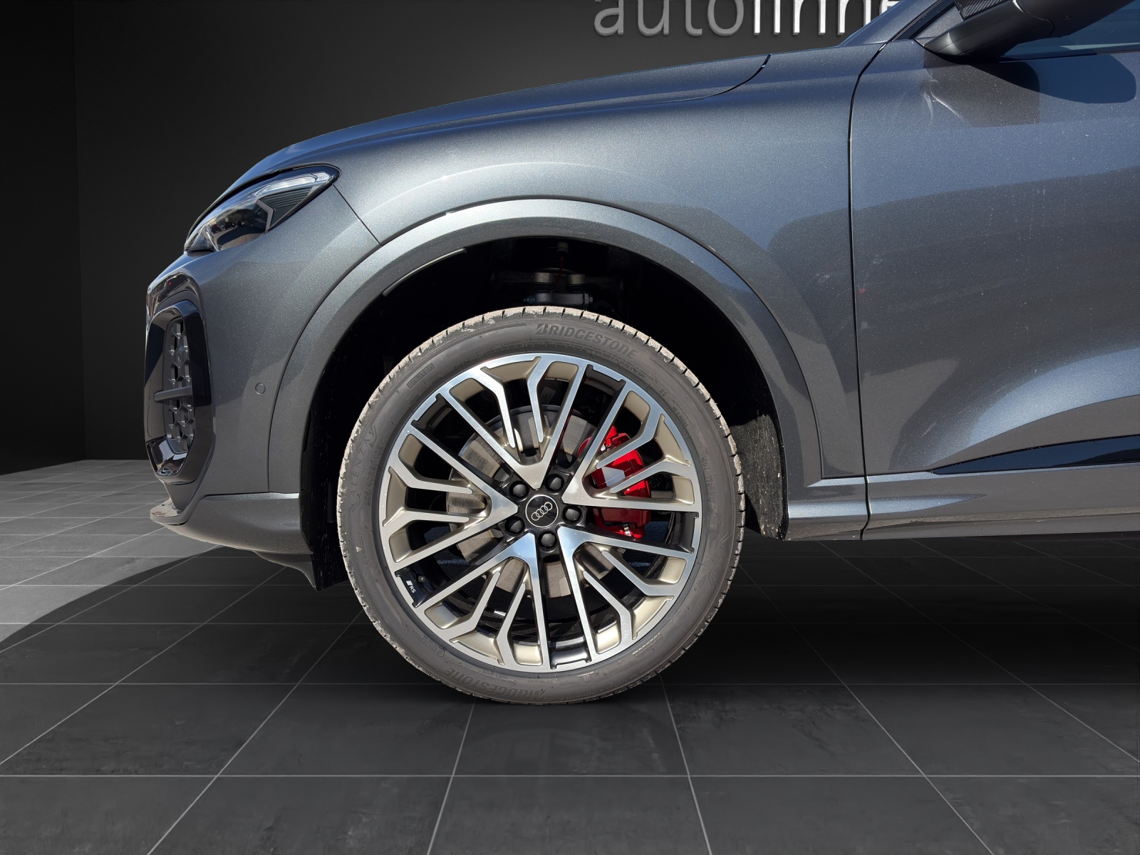 AUDI SQ5 TFSI quattro S-tronic-image-13