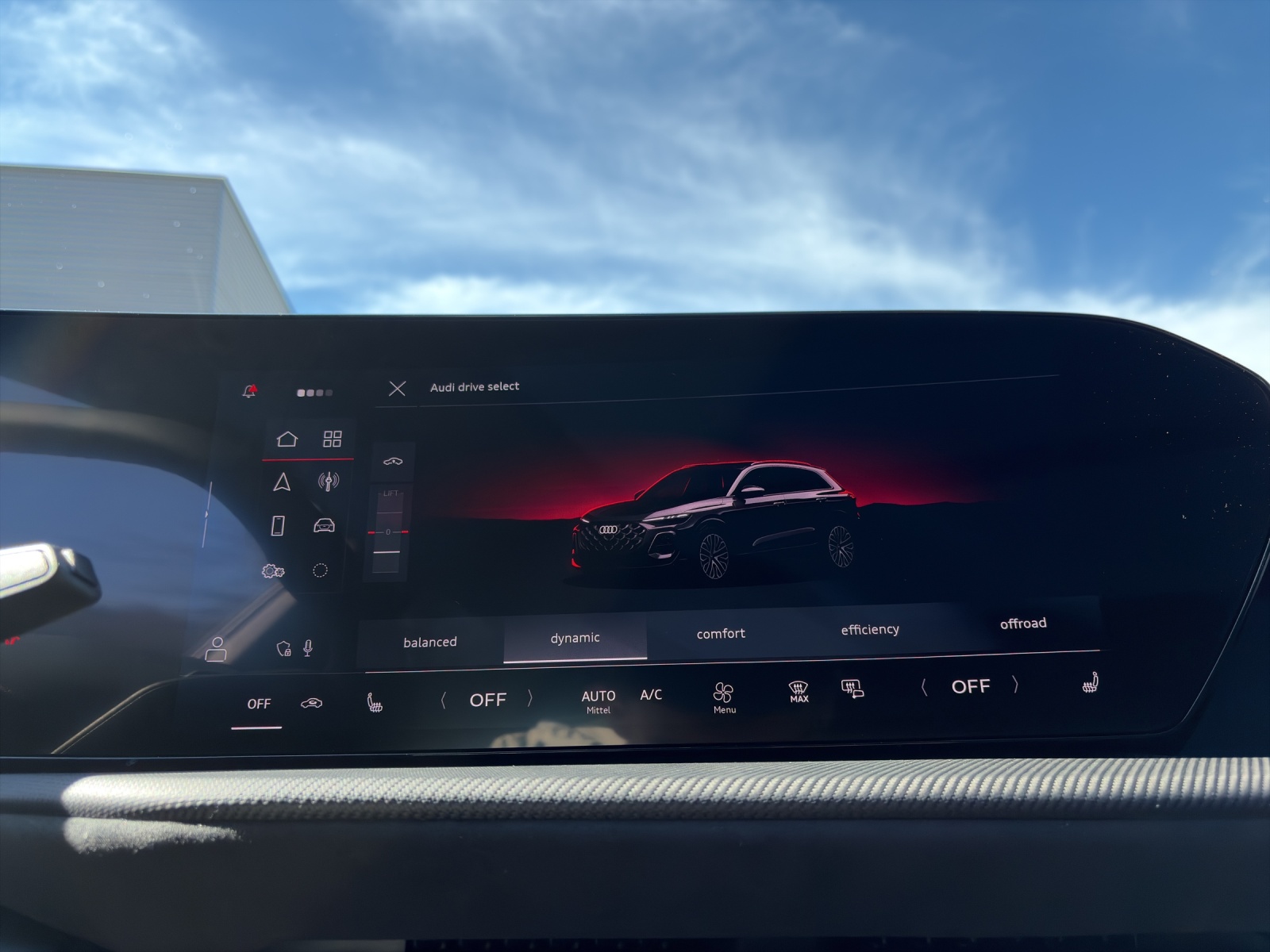 AUDI SQ5 TFSI quattro S-tronic-image-17