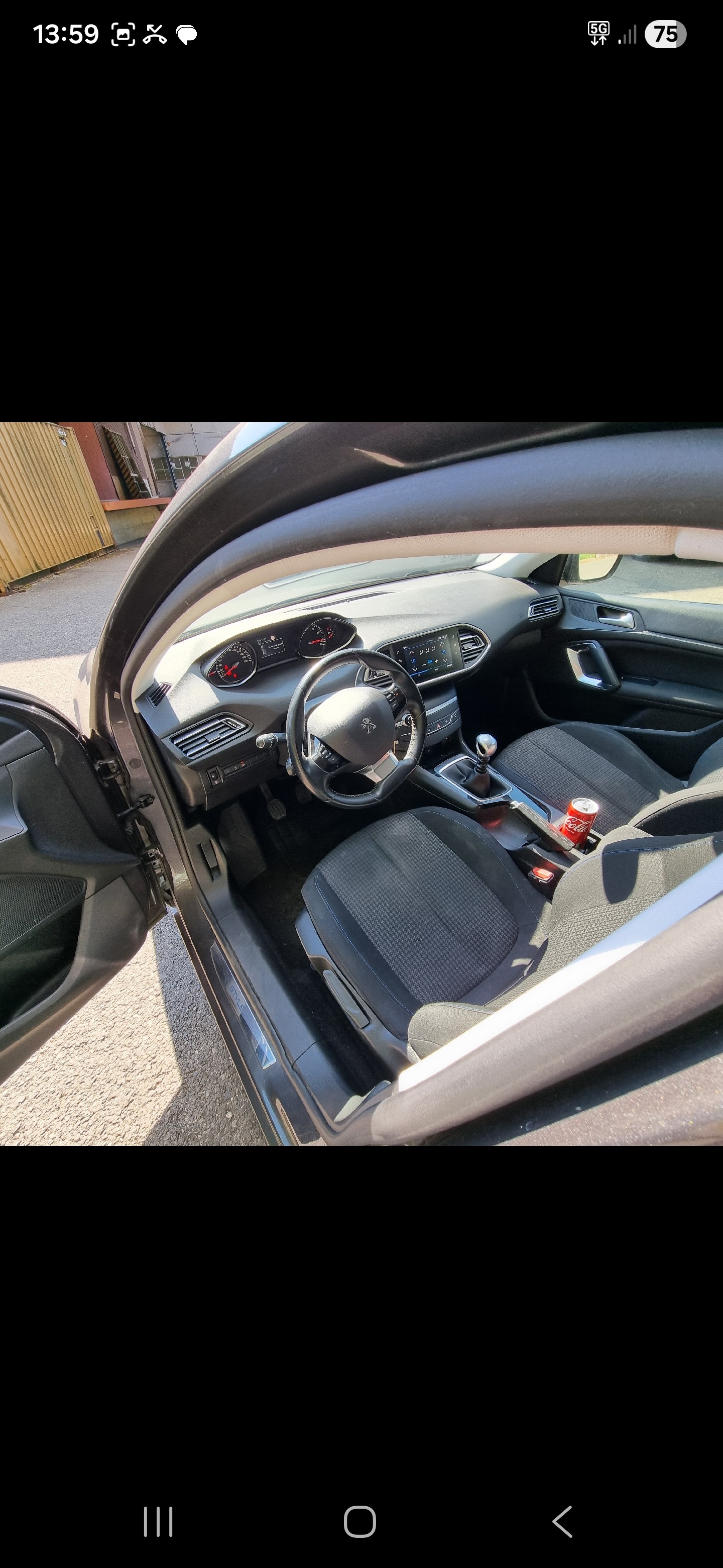 PEUGEOT 308 1.2 Pure Tech Allure-image-6