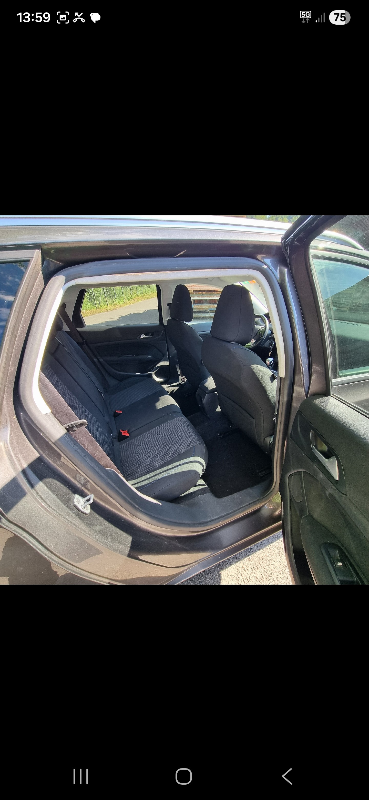 PEUGEOT 308 1.2 Pure Tech Allure-image-5