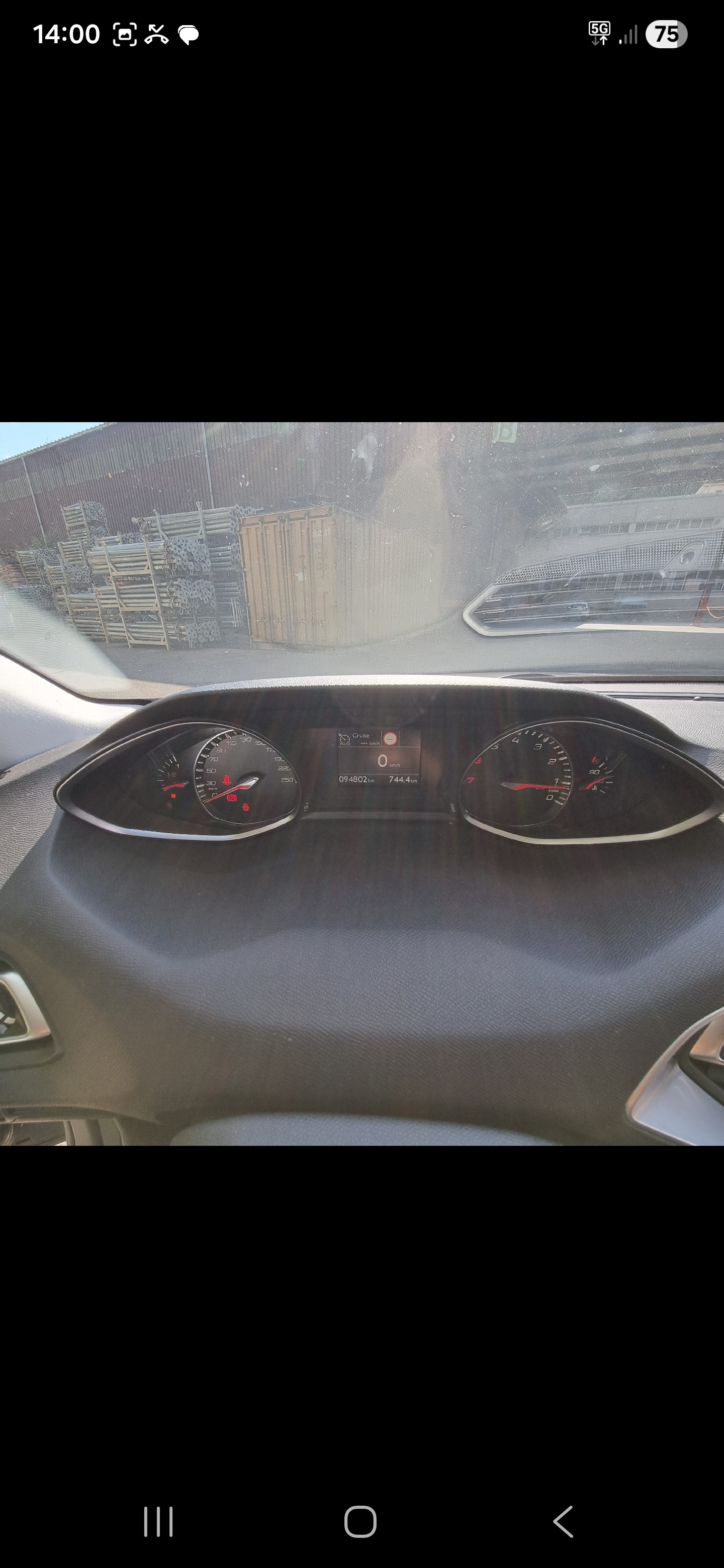 PEUGEOT 308 1.2 Pure Tech Allure-image-9