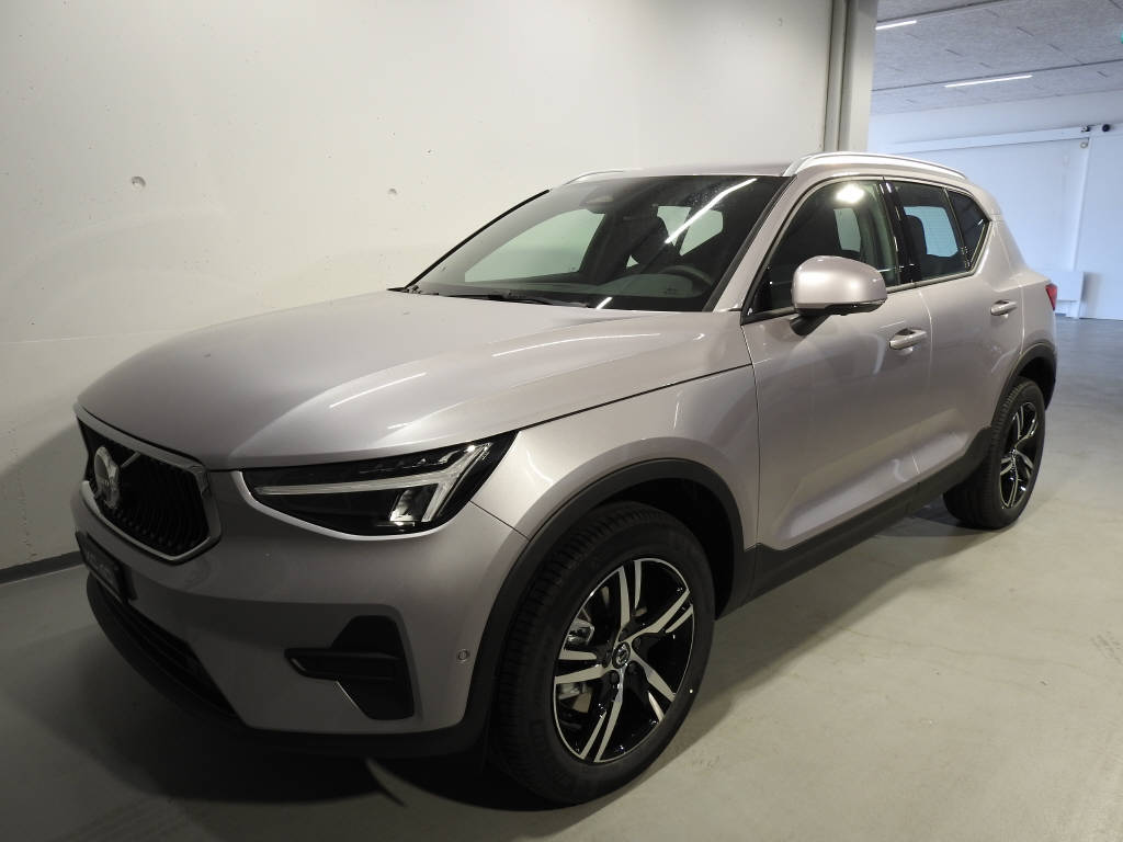 VOLVO XC40 2.0 B3 MH Core-image-0