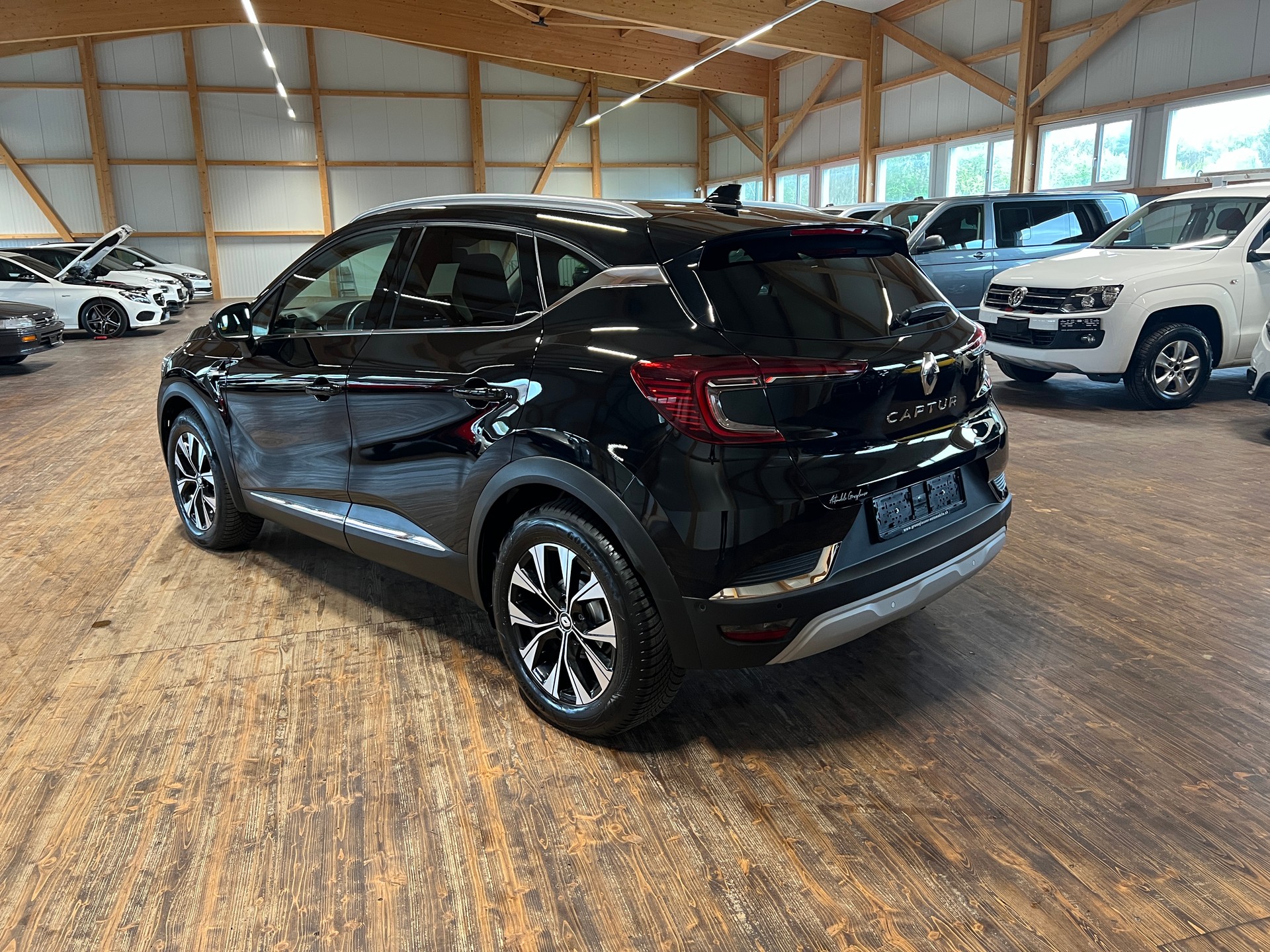 RENAULT Captur 1.3 TCe Techno EDC-image-6
