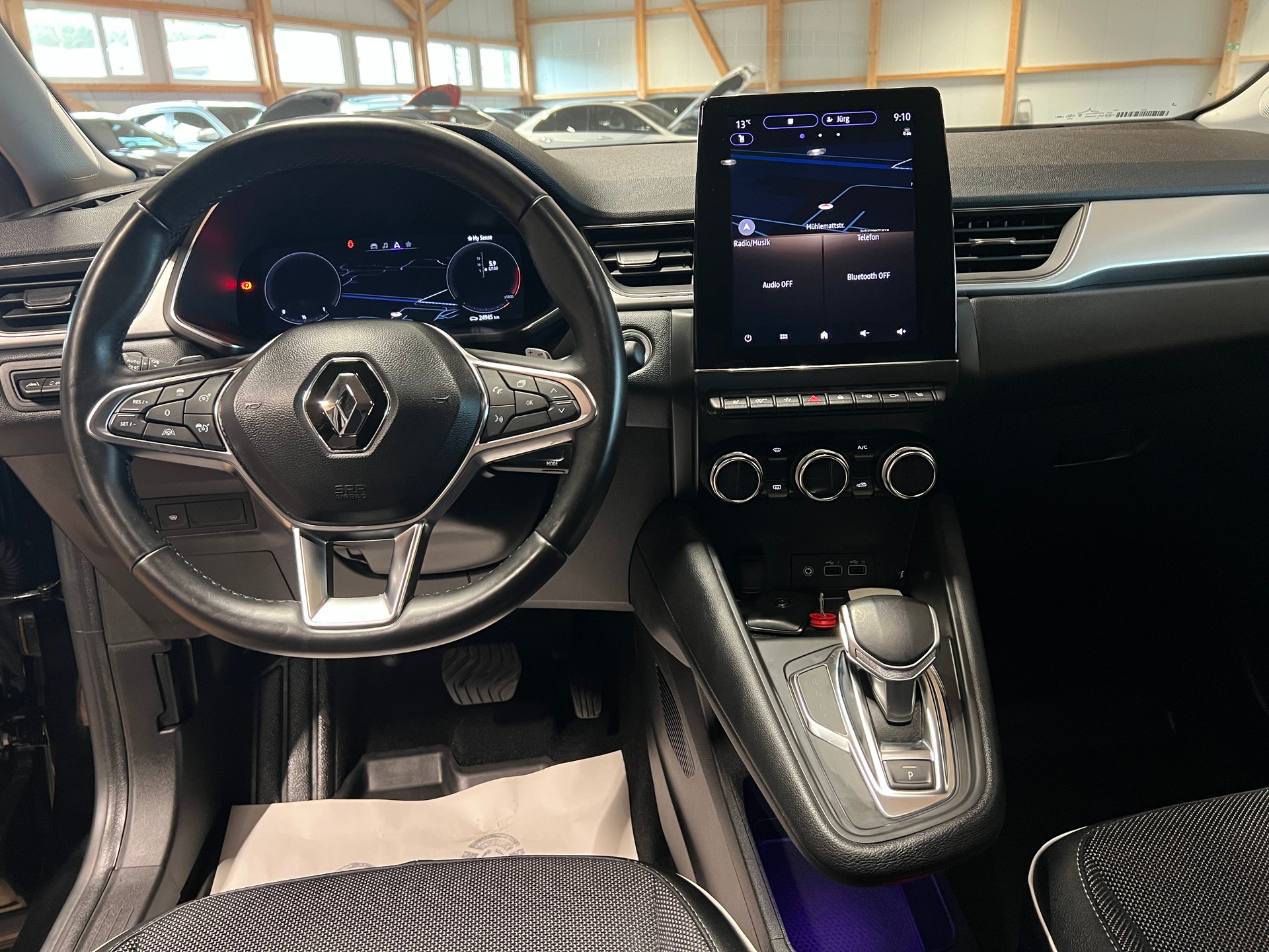 RENAULT Captur 1.3 TCe Techno EDC-image-9
