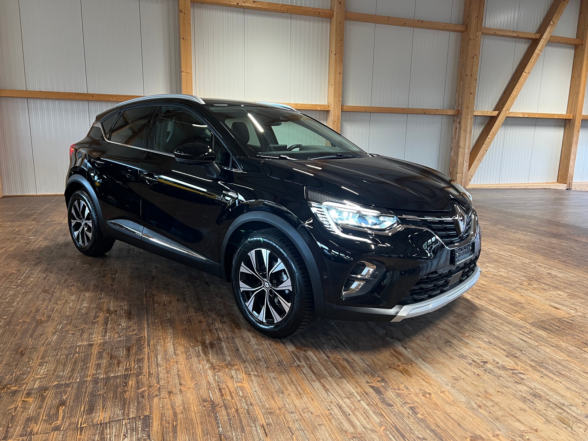 RENAULT Captur 1.3 TCe Techno EDC-image-2