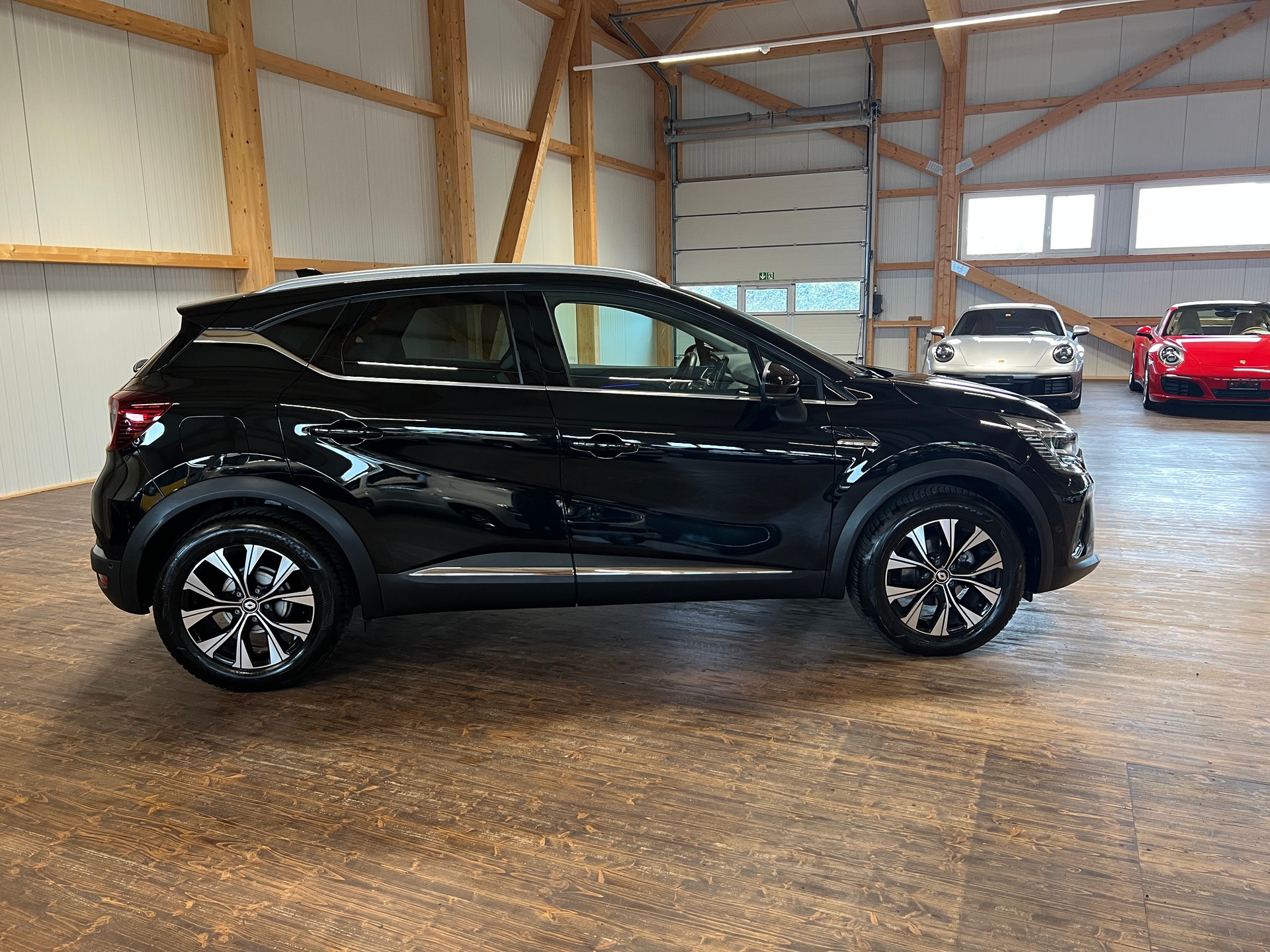 RENAULT Captur 1.3 TCe Techno EDC-image-3