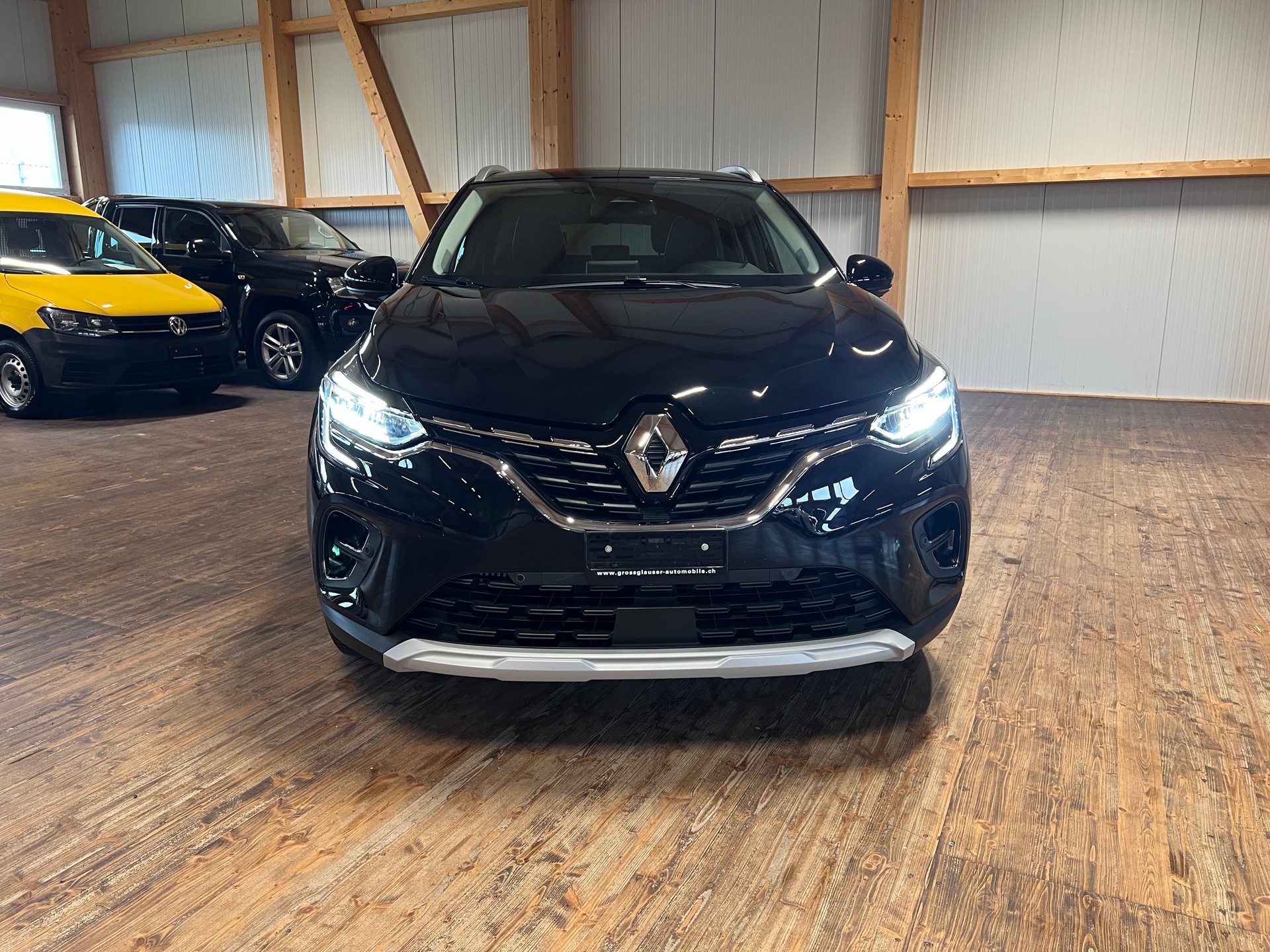 RENAULT Captur 1.3 TCe Techno EDC-image-1