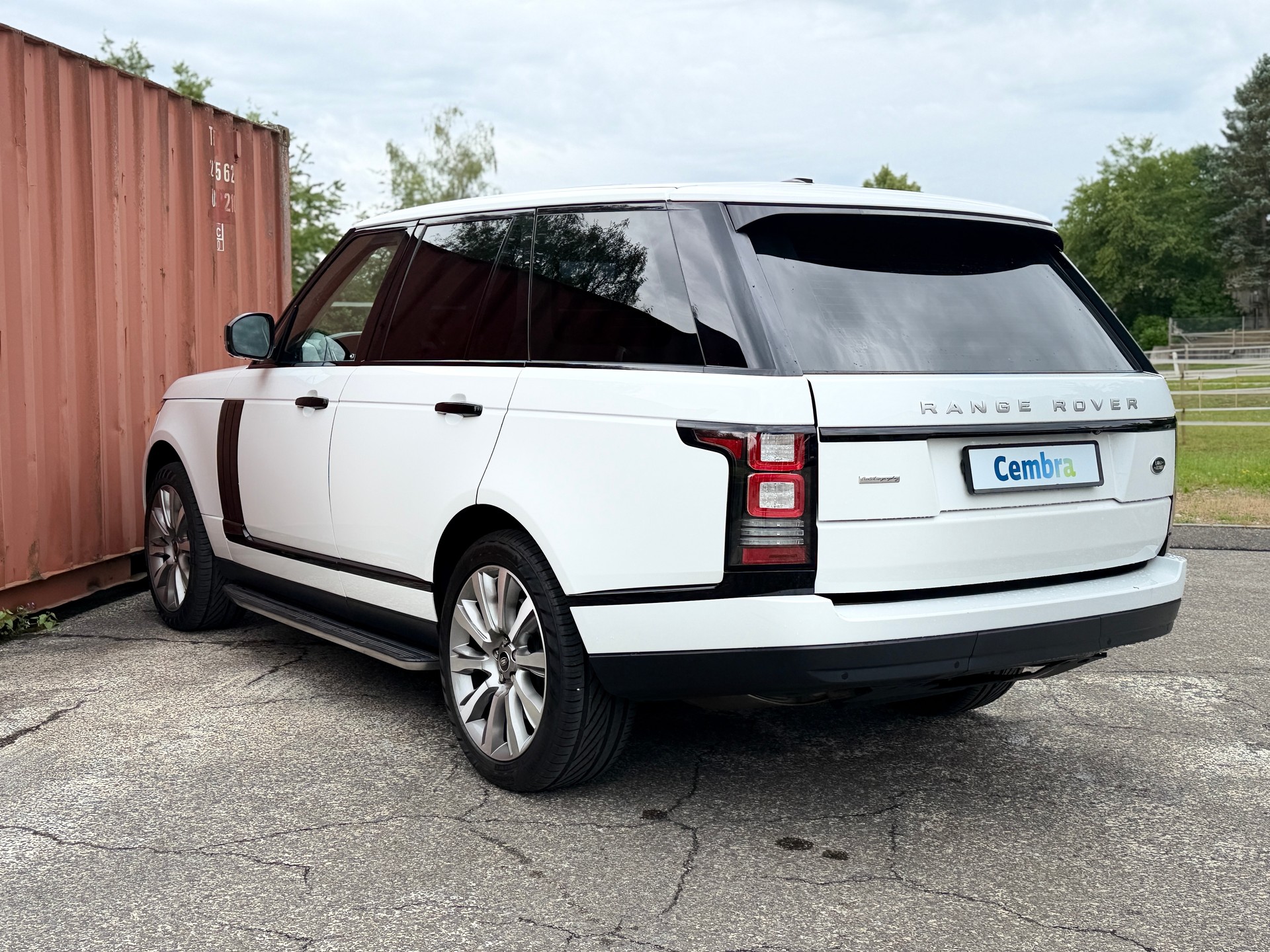 LAND ROVER Range Rover 4.4 SDV8 Autobiography-image-5