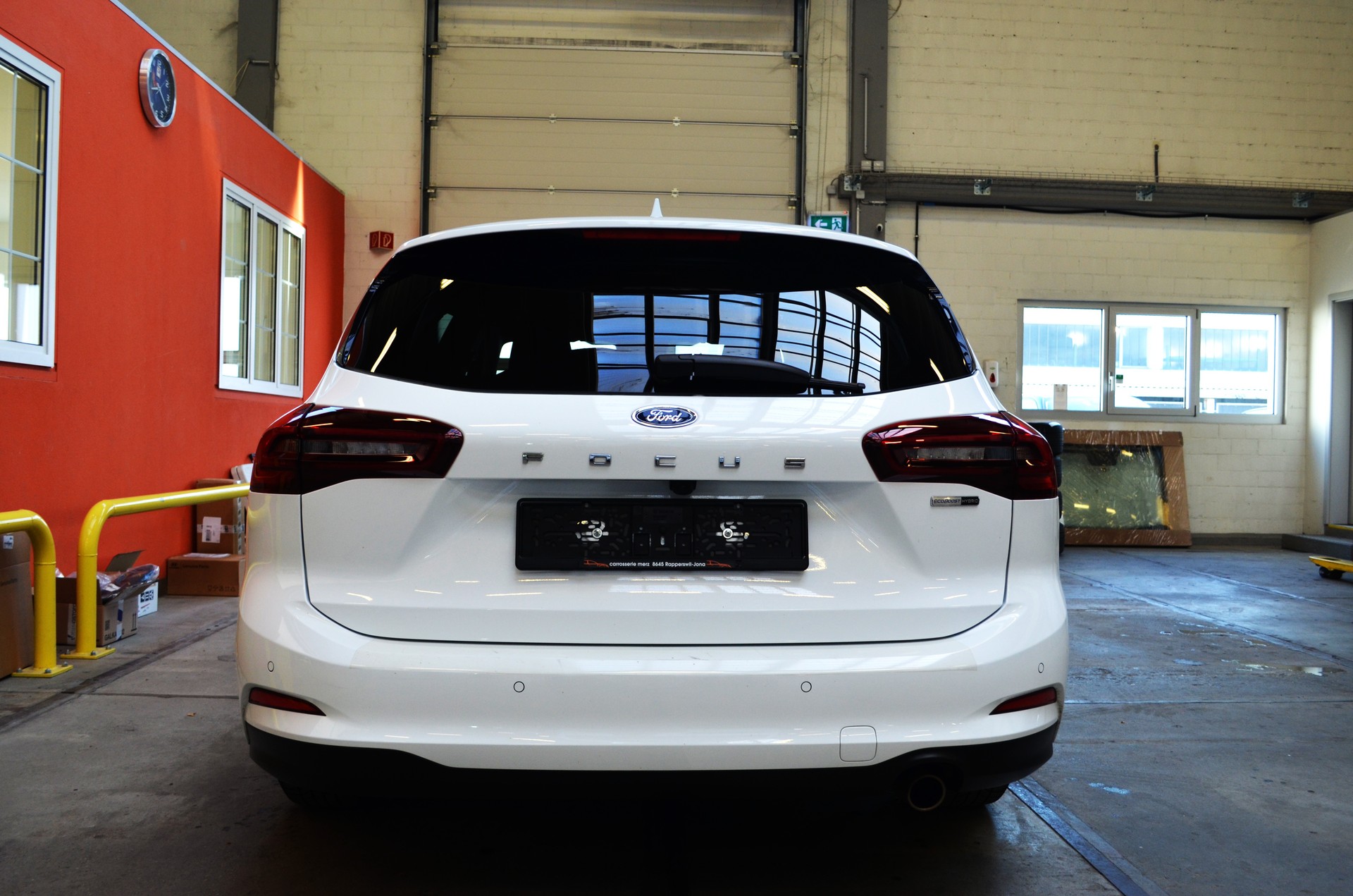 FORD Focus 1.0 MHEV Titanium X Automat-image-5