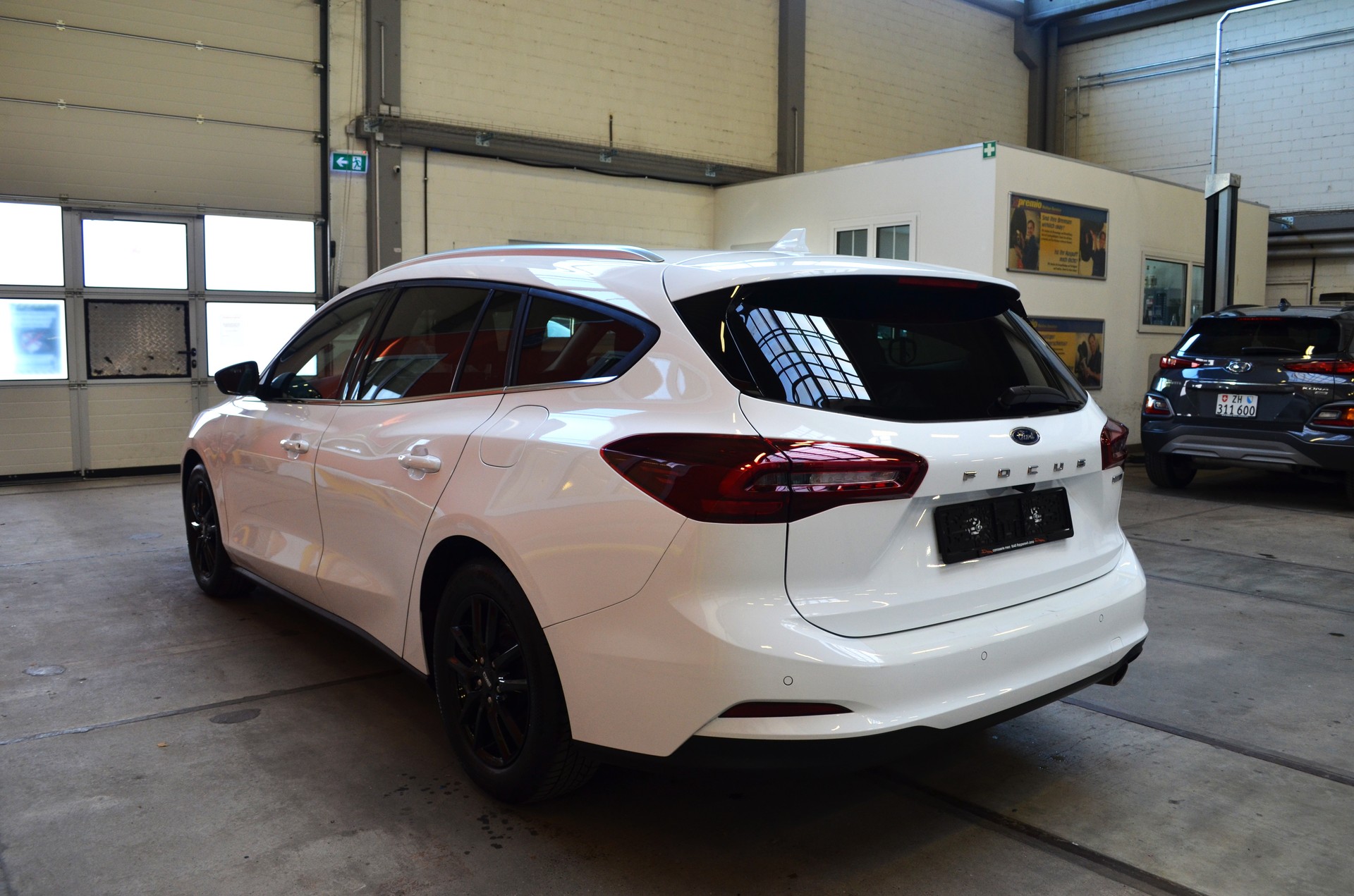 FORD Focus 1.0 MHEV Titanium X Automat-image-6