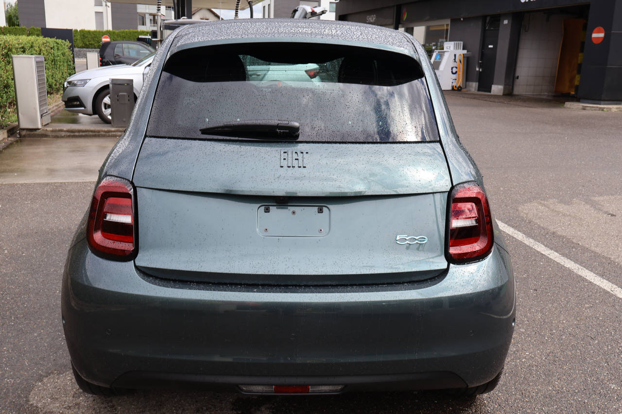 FIAT 500 Armani-image-3