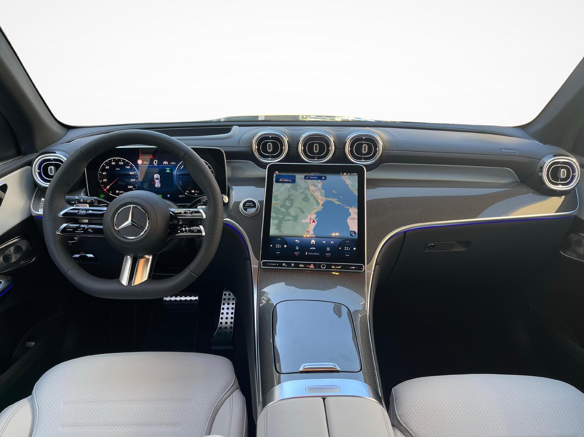 MERCEDES-BENZ GLC 300 e 4MATIC EQ Star AMG Line-image-8