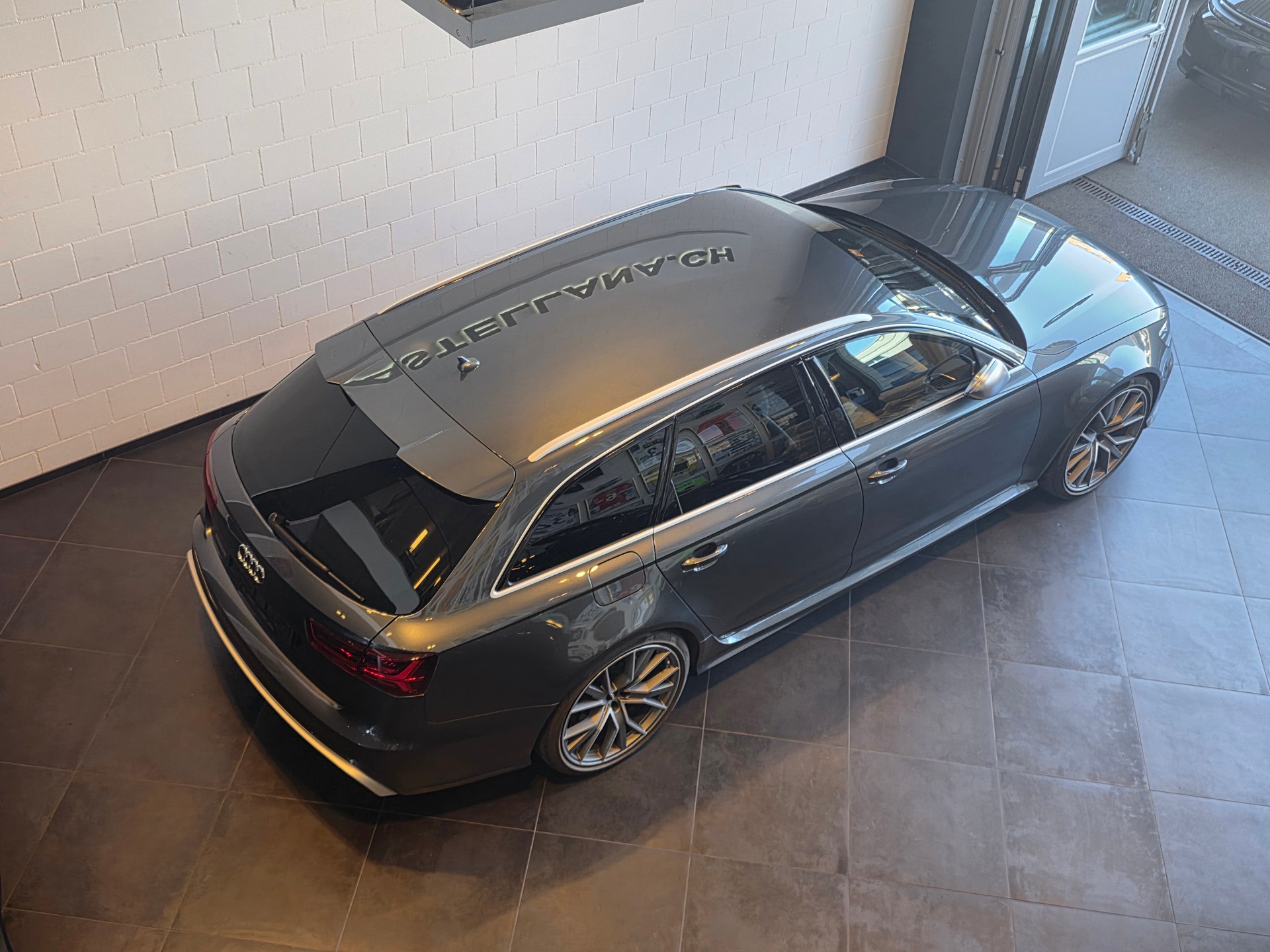 AUDI RS6 Avant 4.0 TFSI V8 p-image-7