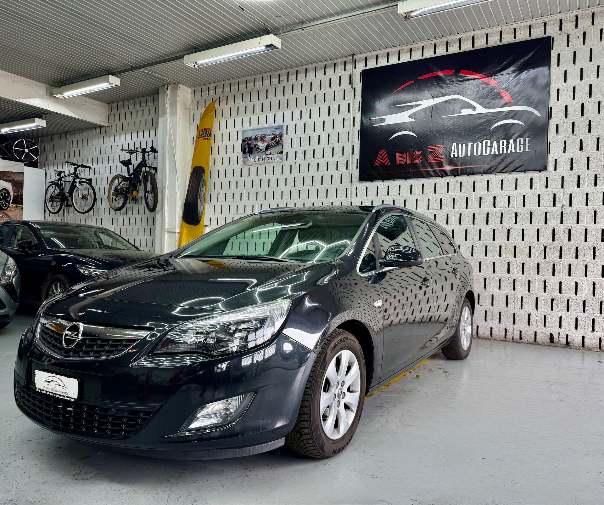 OPEL Astra SportsTourer 1.4i 16V Turbo Cosmo Automatic-image-0