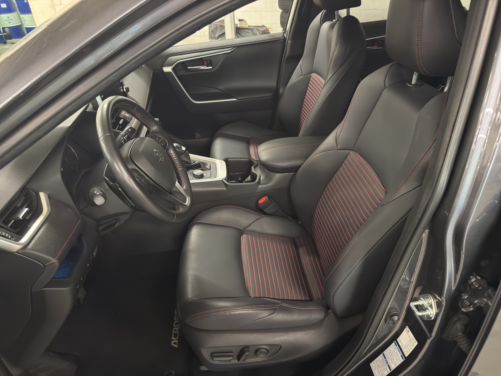 SUZUKI Across 2.5 Plug-in-Hybrid Compact Top E-CVT-image-5