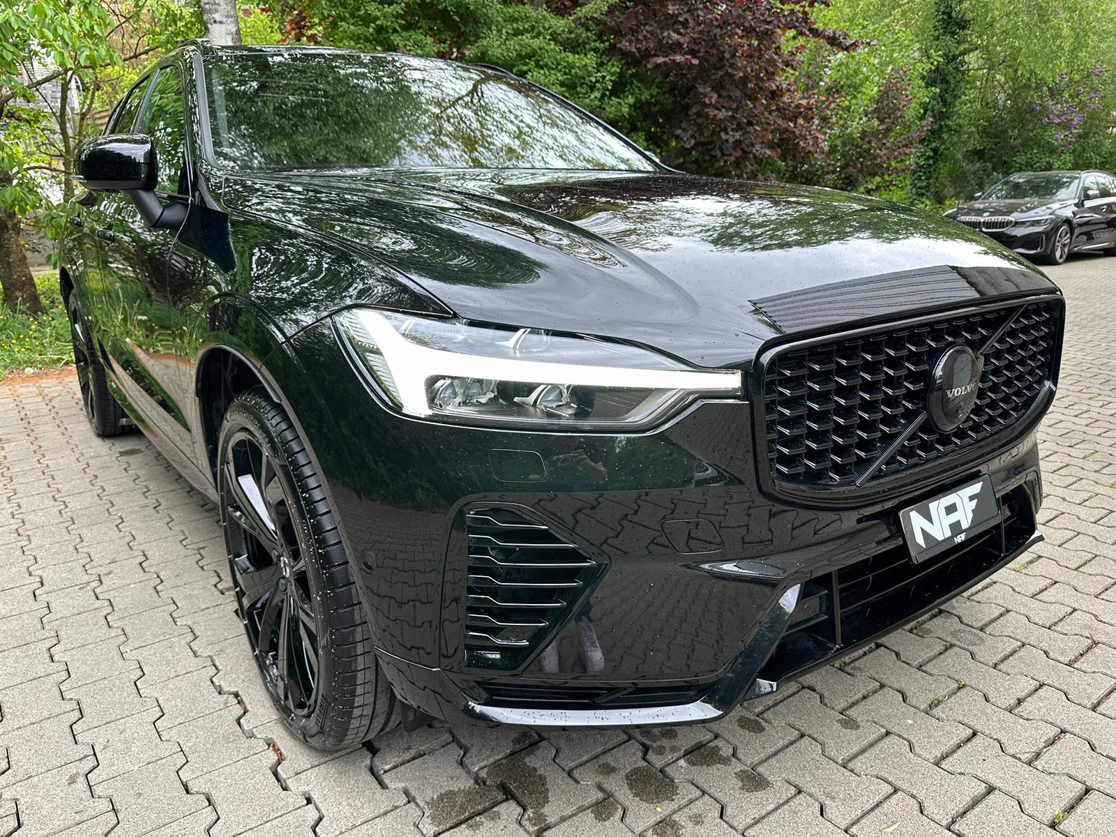 VOLVO XC60 T8 eAWD PluginHybrid XCENTRIC Black Edition Geartronic-image-7