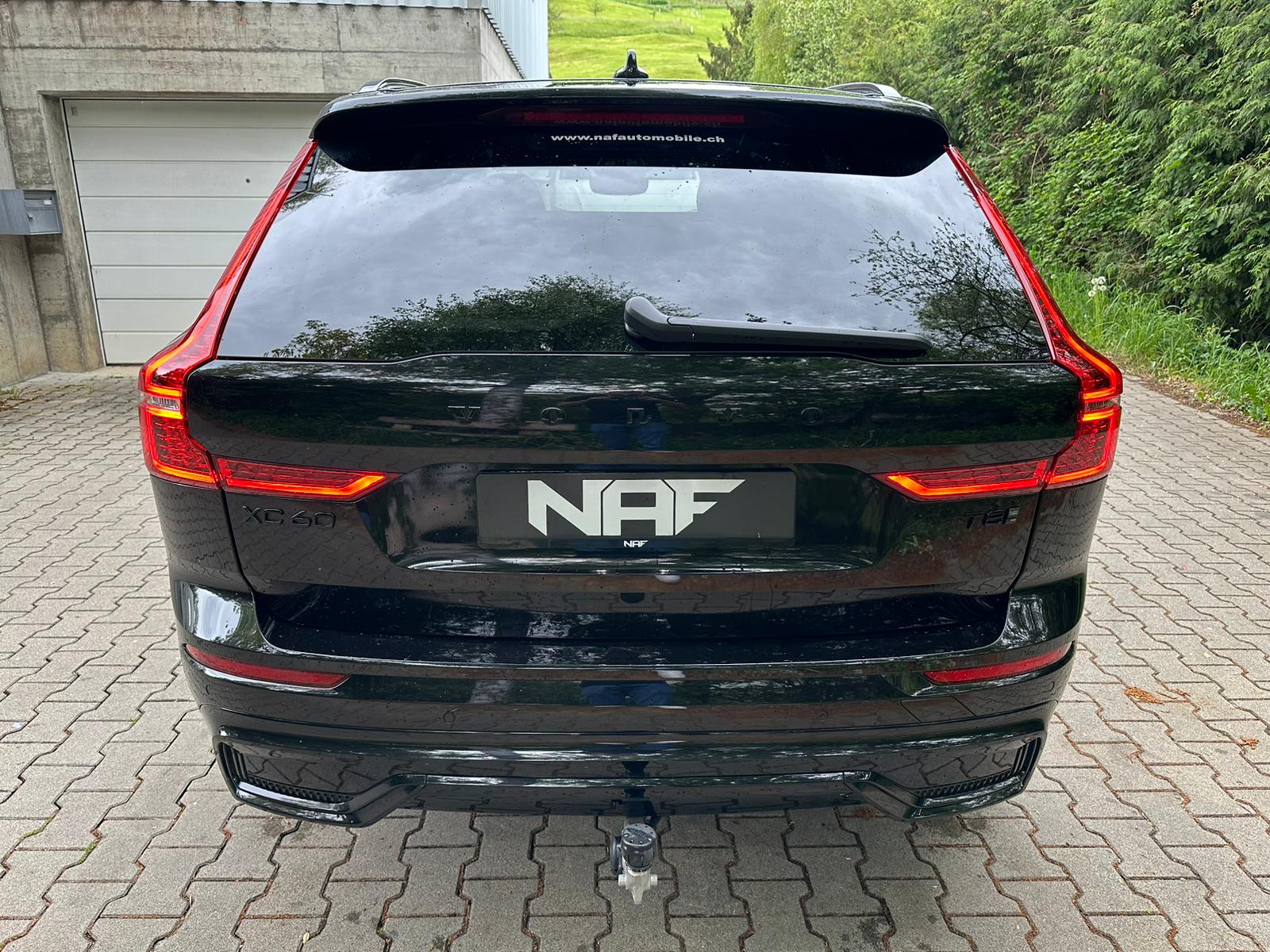 VOLVO XC60 T8 eAWD PluginHybrid XCENTRIC Black Edition Geartronic-image-4