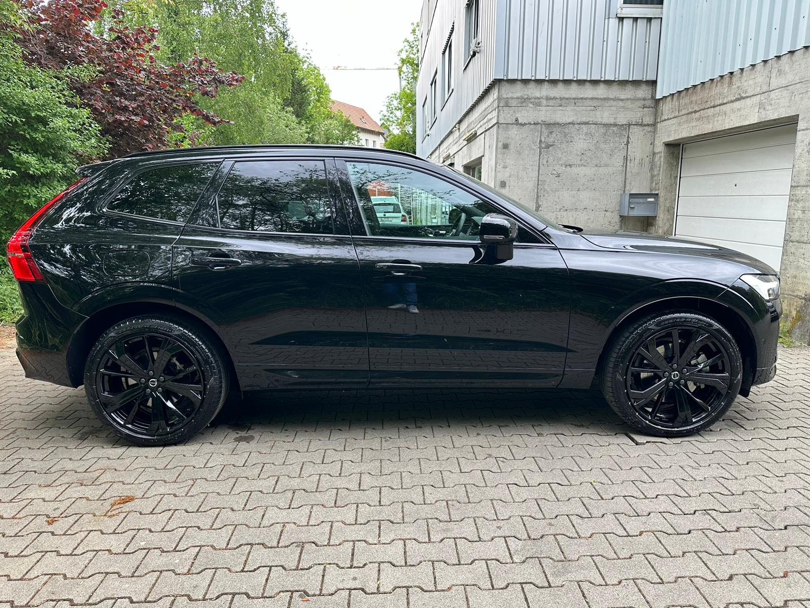 VOLVO XC60 T8 eAWD PluginHybrid XCENTRIC Black Edition Geartronic-image-6