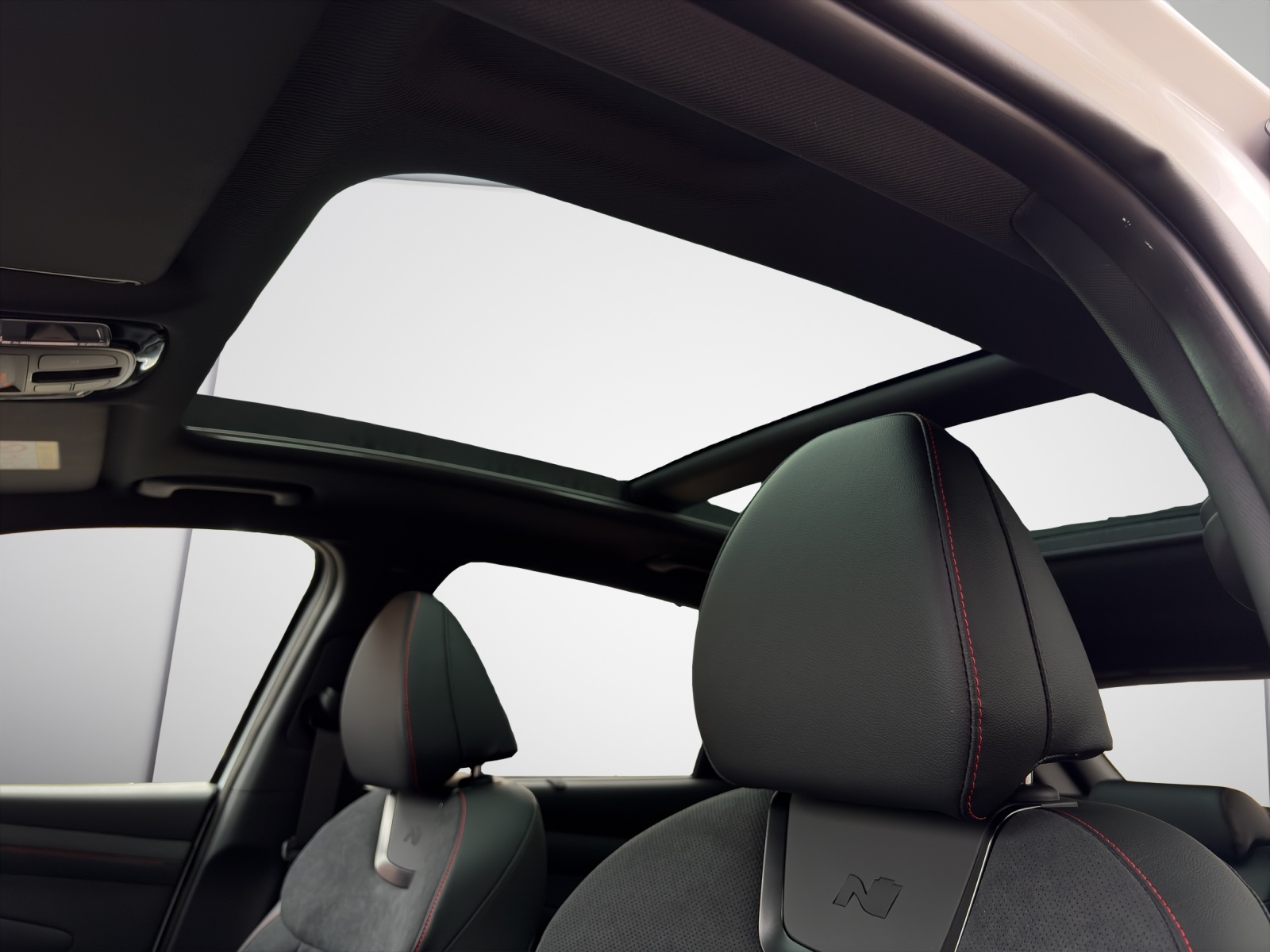 HYUNDAI Tucson 1.6 T-GDi HEV N-Line Sunroof 4WD MY26-image-12
