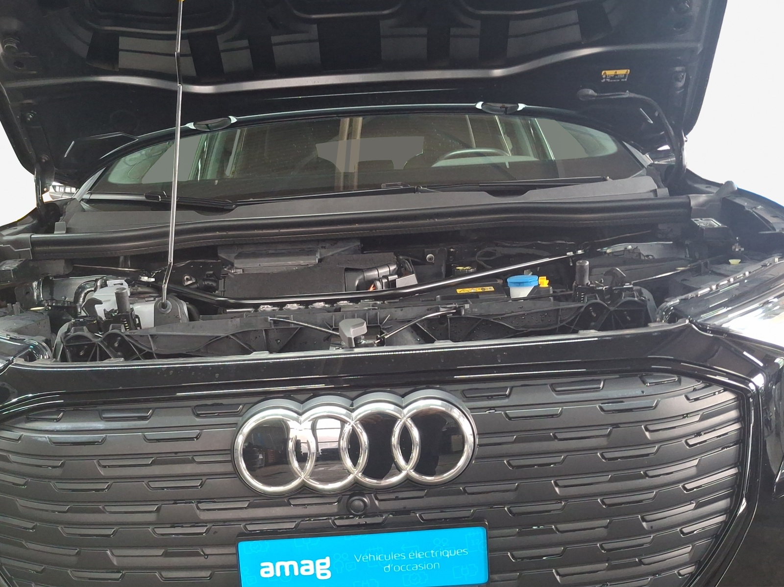 AUDI Q4 e-tron 35-image-16