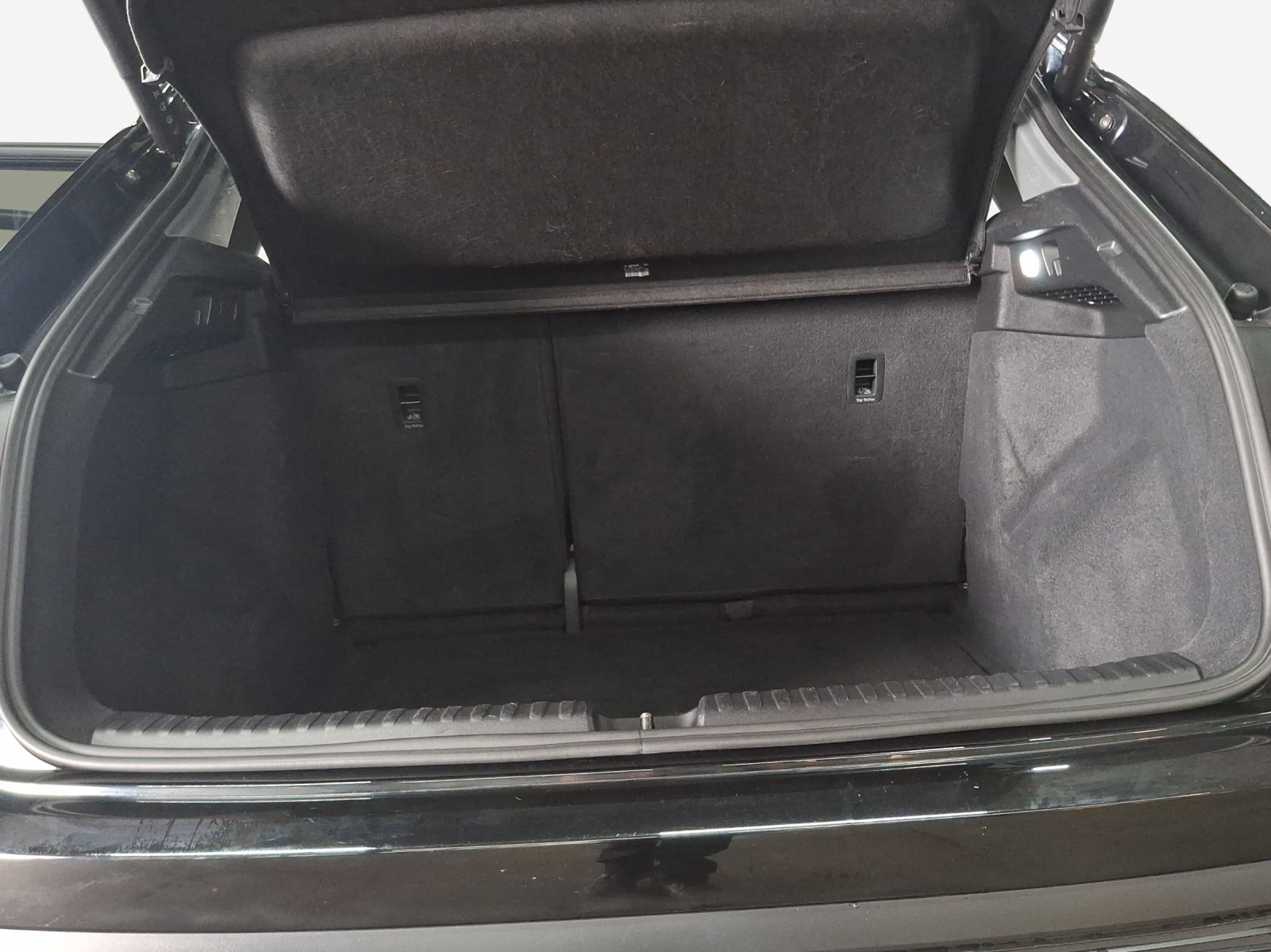 AUDI Q4 e-tron 35-image-13