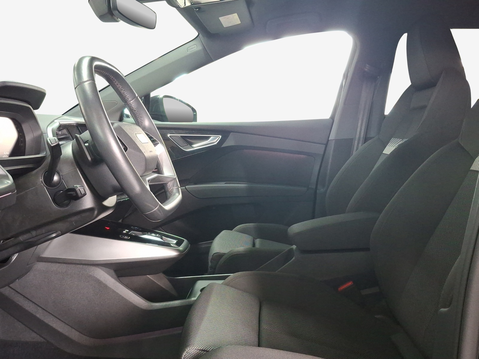 AUDI Q4 e-tron 35-image-8