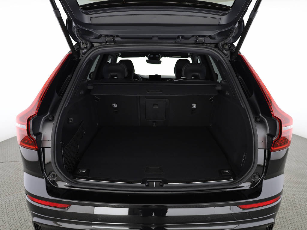 VOLVO XC60 2.0 T8 TE Ultra Dark eAWD-image-18