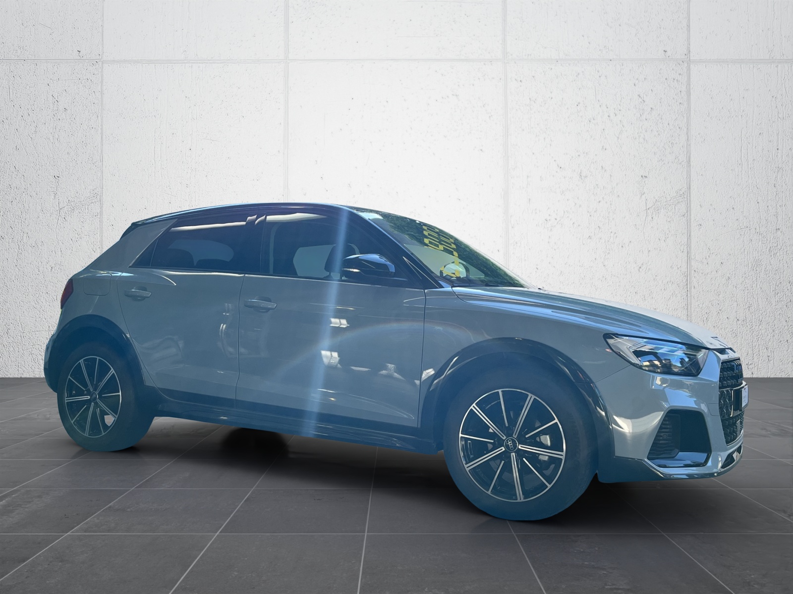 AUDI A1 City Carver 30 TFSI Attraction S-tronic-image-6