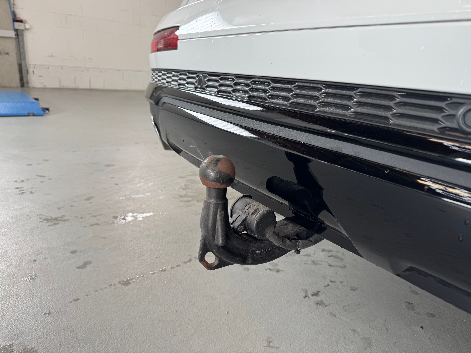 AUDI SQ7 TFSI quattro tiptronic-image-30