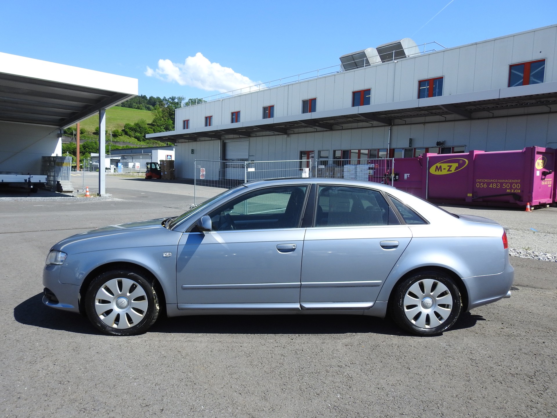 AUDI A4 Limousine 3.0 V6 TDI quattro-showroom-element-2