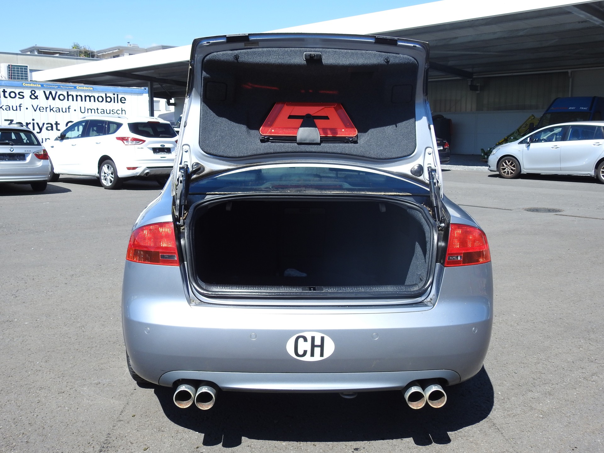 AUDI A4 Limousine 3.0 V6 TDI quattro-image-11