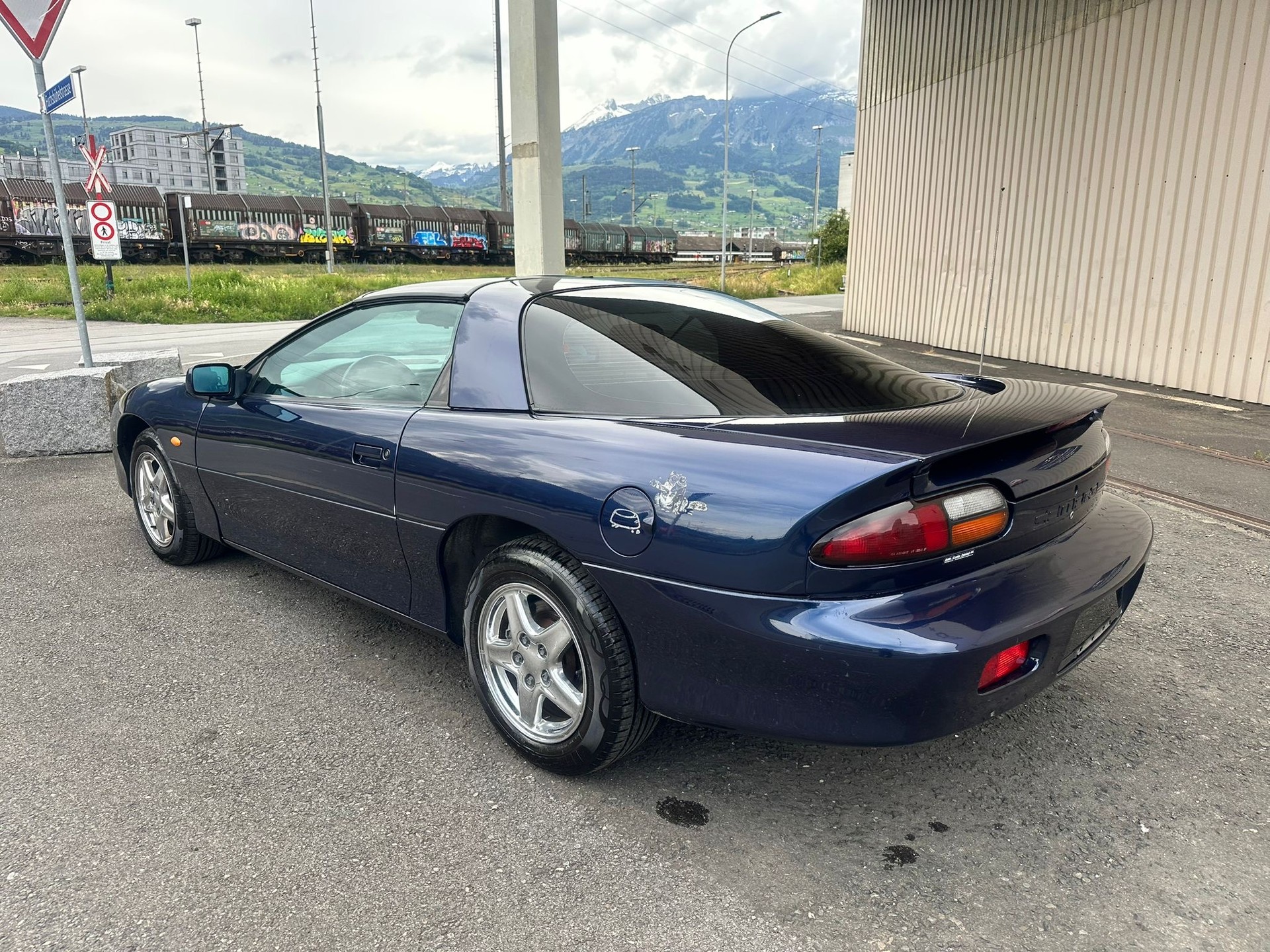 CHEVROLET Camaro Coupé A-image-4