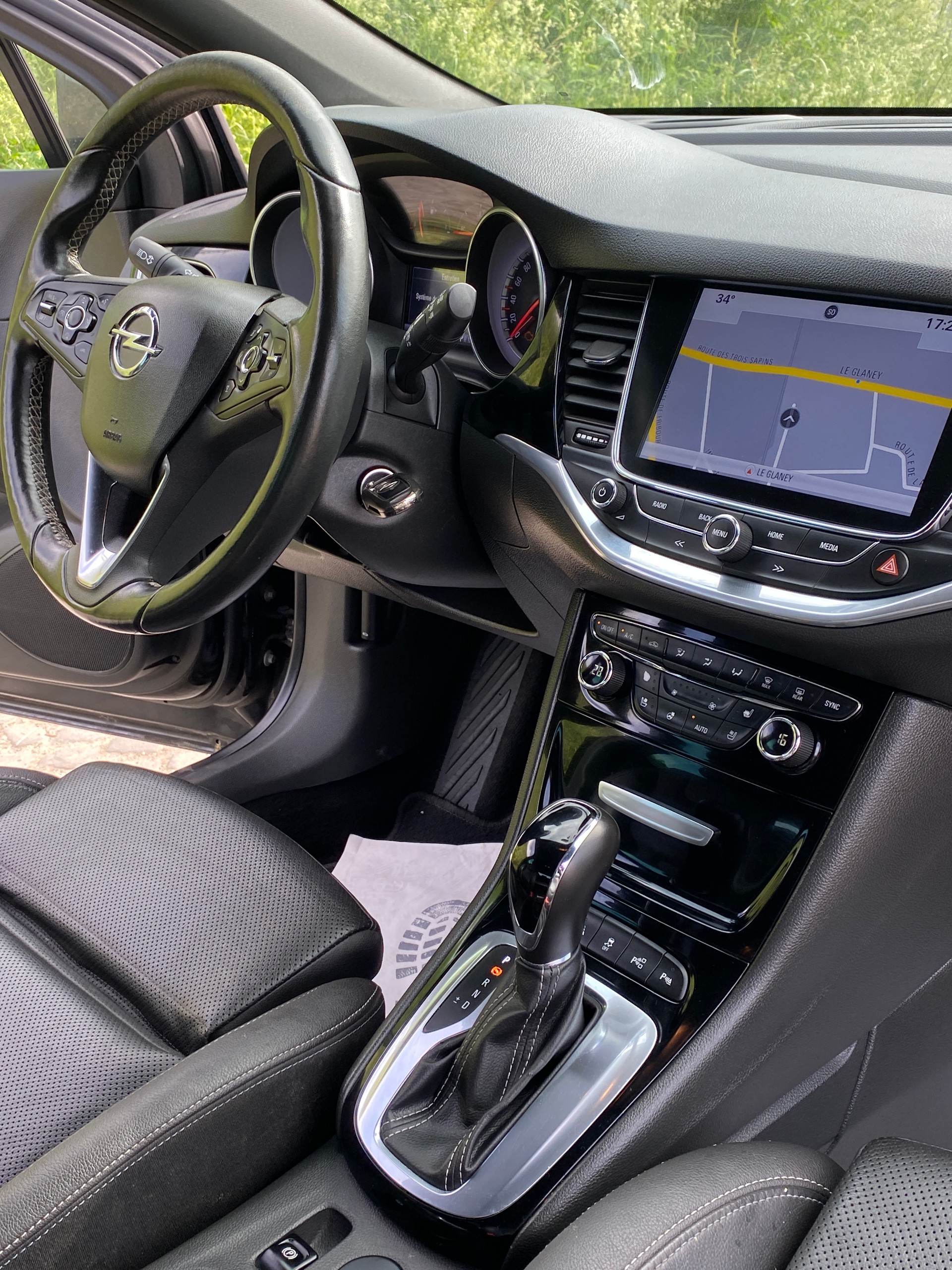 OPEL Astra 1.4i Turbo Excellence Automatic-image-7