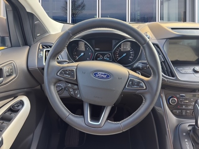 FORD Kuga 2.0 TDCi 180 Vignale FPS-image-10
