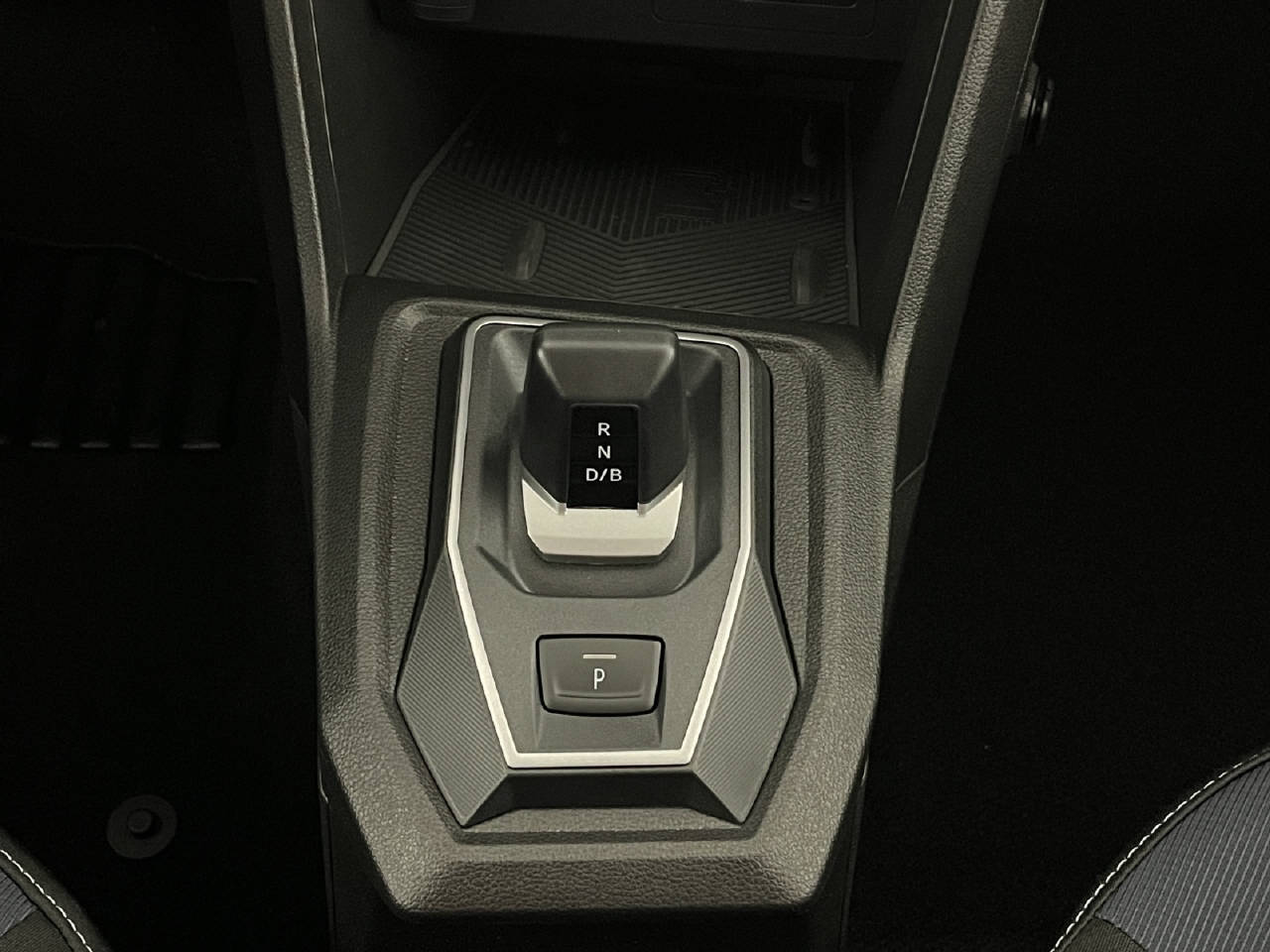 DACIA Jogger 1.8 Hybrid Journey-image-13