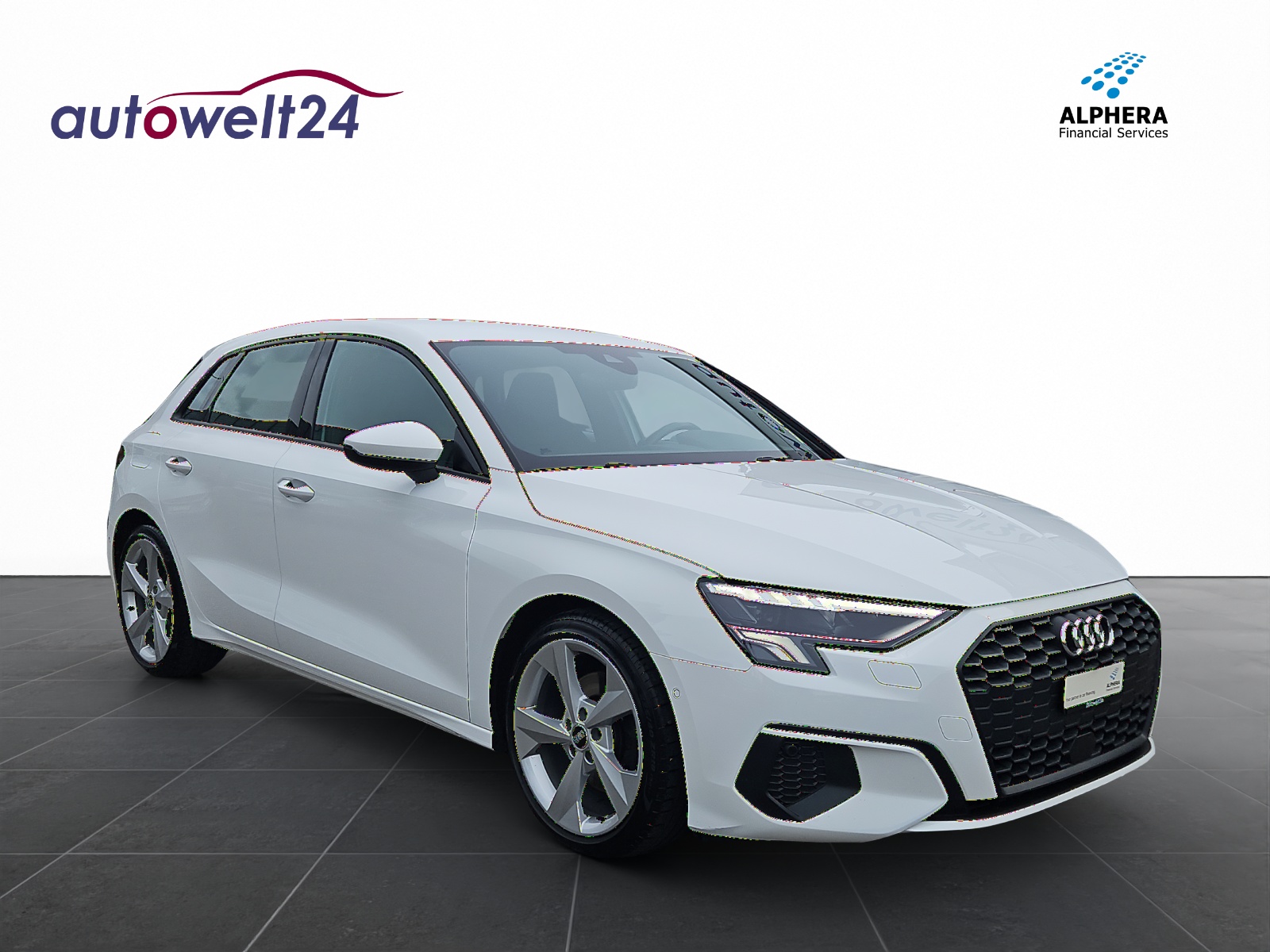 AUDI A3 Sportback 35 TFSI Attraction S-tronic S-LINE!!!-image-2