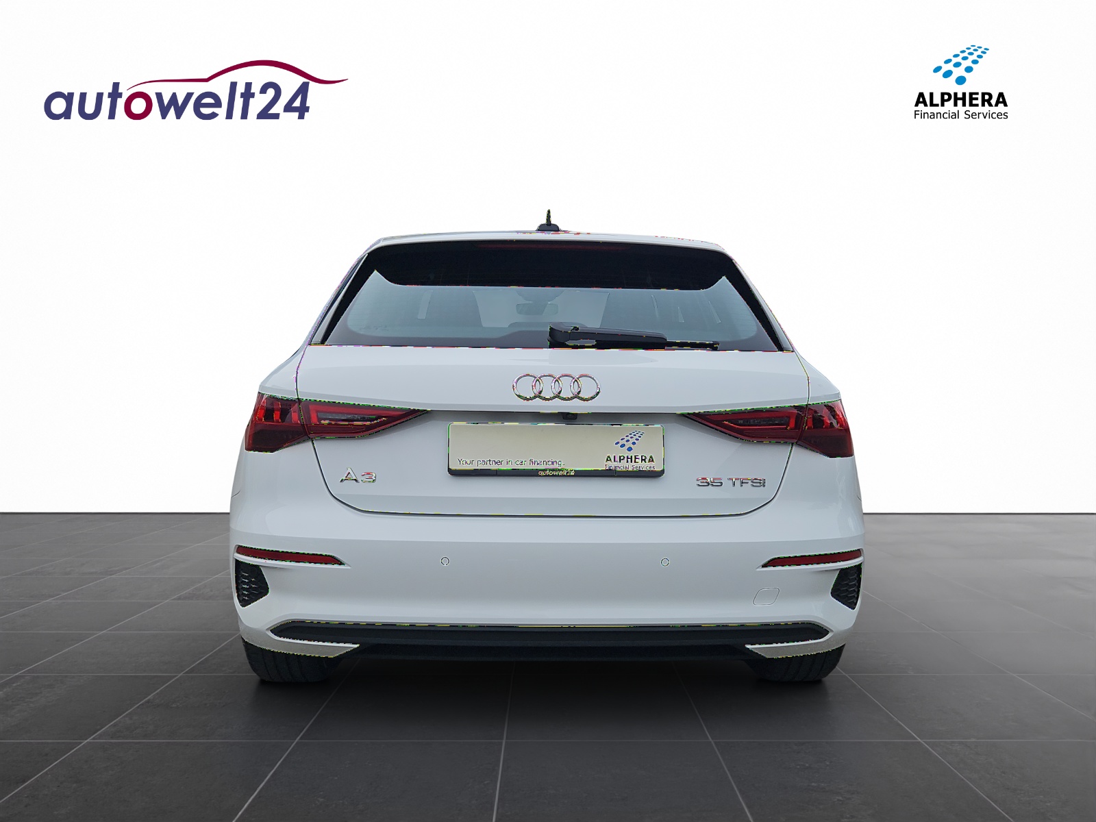 AUDI A3 Sportback 35 TFSI Attraction S-tronic S-LINE!!!-image-5