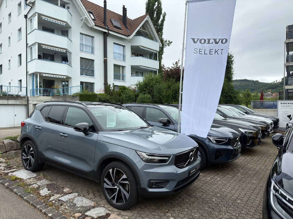 VOLVO XC40 1.5 T5 TE R-Design-image-12