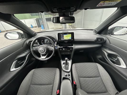 TOYOTA Yaris Cr. 1.5 Trend AWD A-image-5
