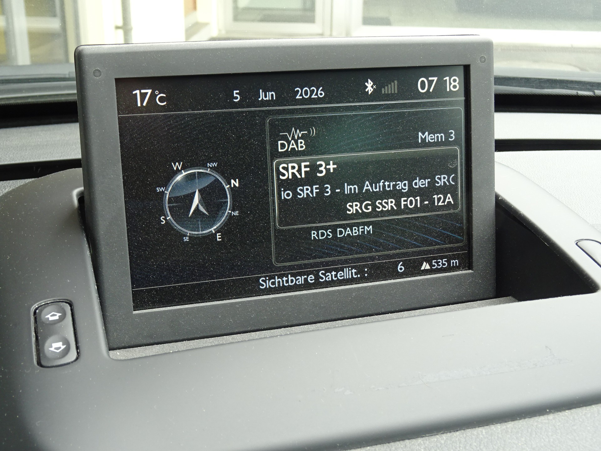 PEUGEOT 5008 2.0 HDI Allure-image-9